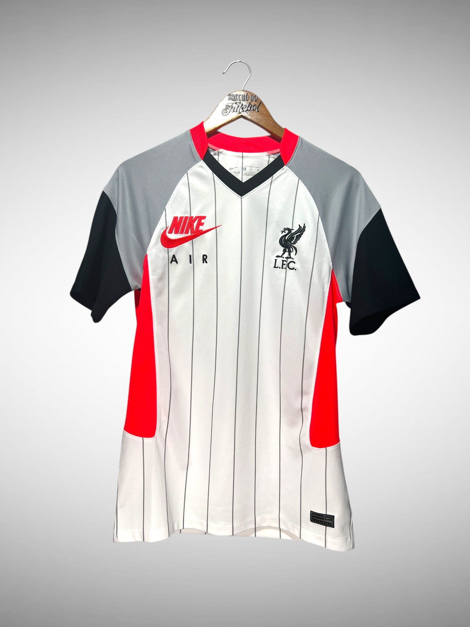 Liverpool 2020 Camisa Air Max Tam P. – Brechó do Futebol