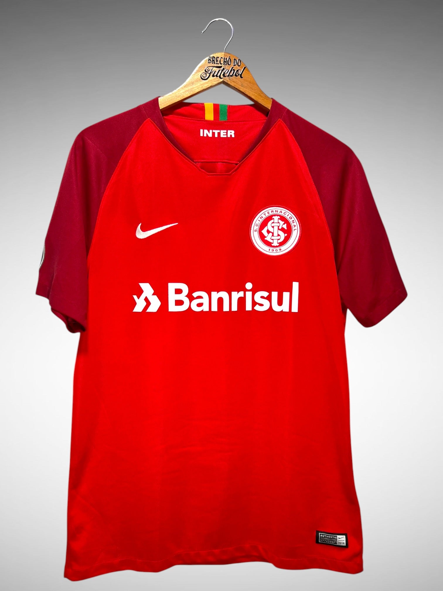 Internacional 2018 Primeira Camisa Tam M N 15 V. Cuesta. – Brechó