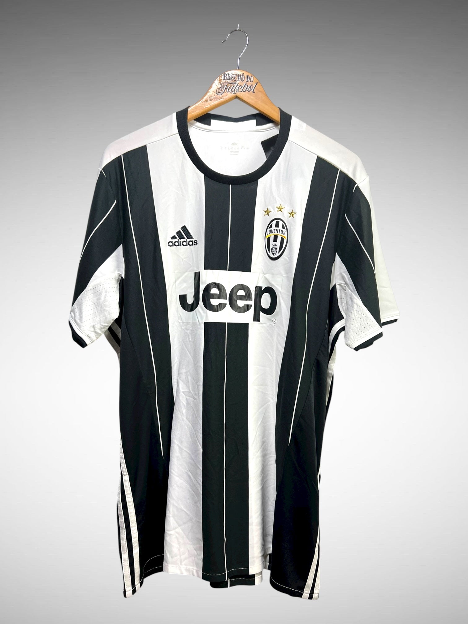 Juventus 2016 Primeira Camisa Tam GG N 8.