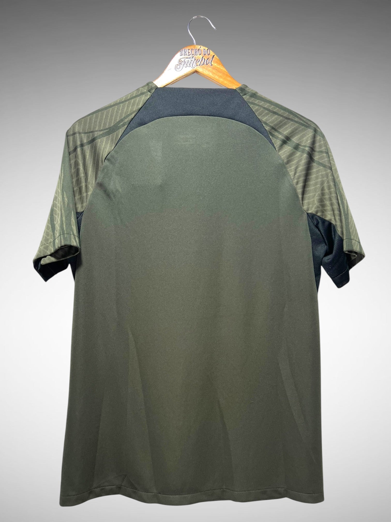 Barcelona 2022 Camisa de Goleiro Tam M.