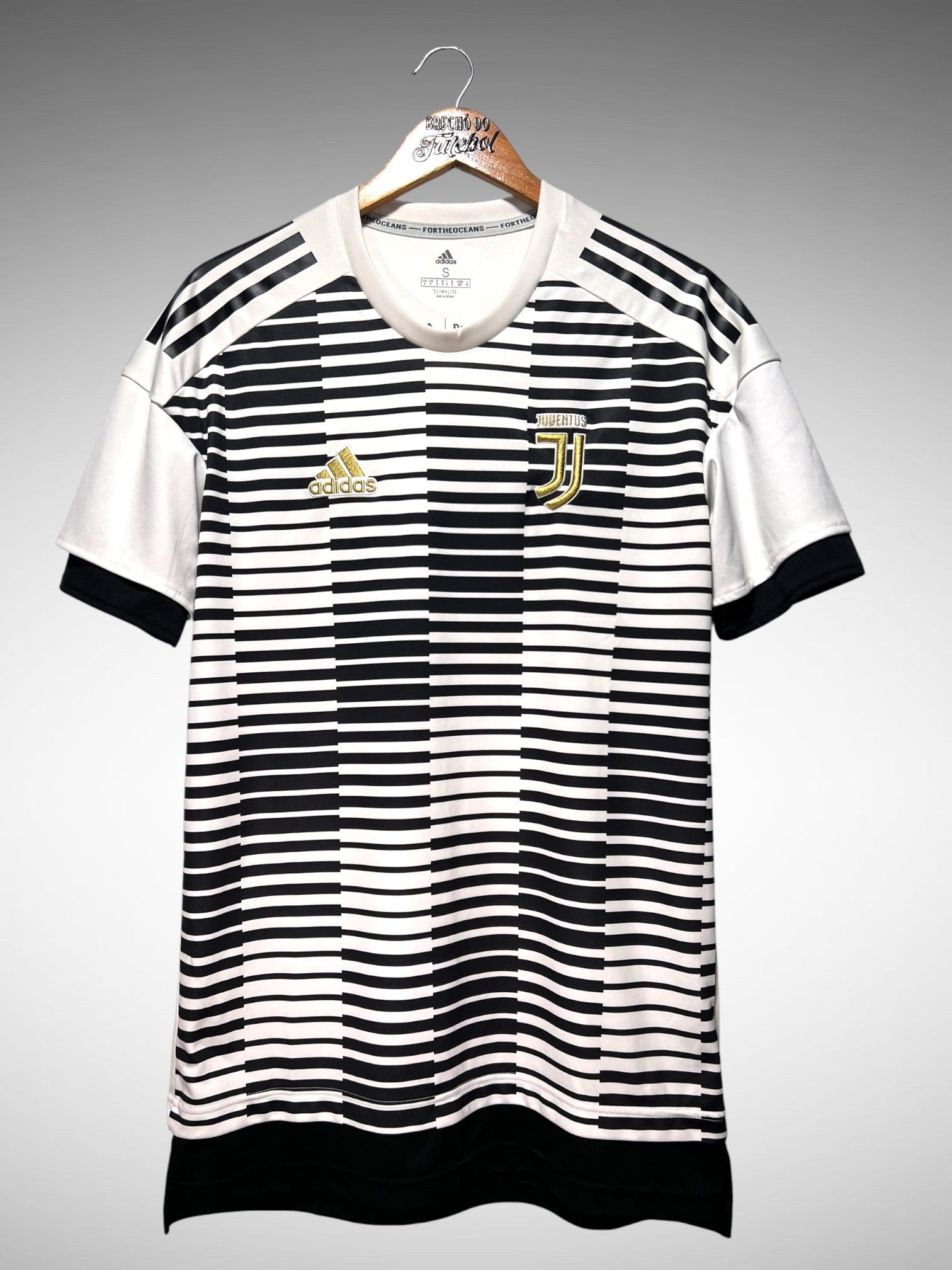 Juventus 2017 Camisa Pré-Jogo Tam P.