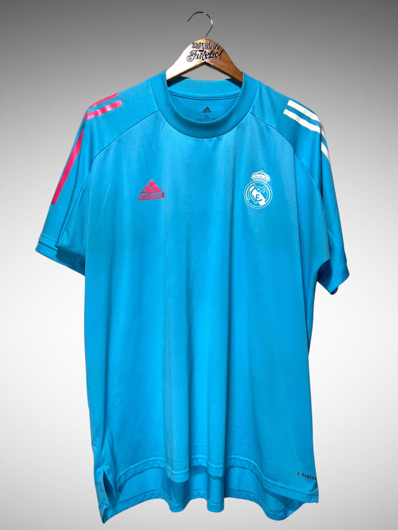 Real Madrid 2020 Camisa de Treino Tam GG.