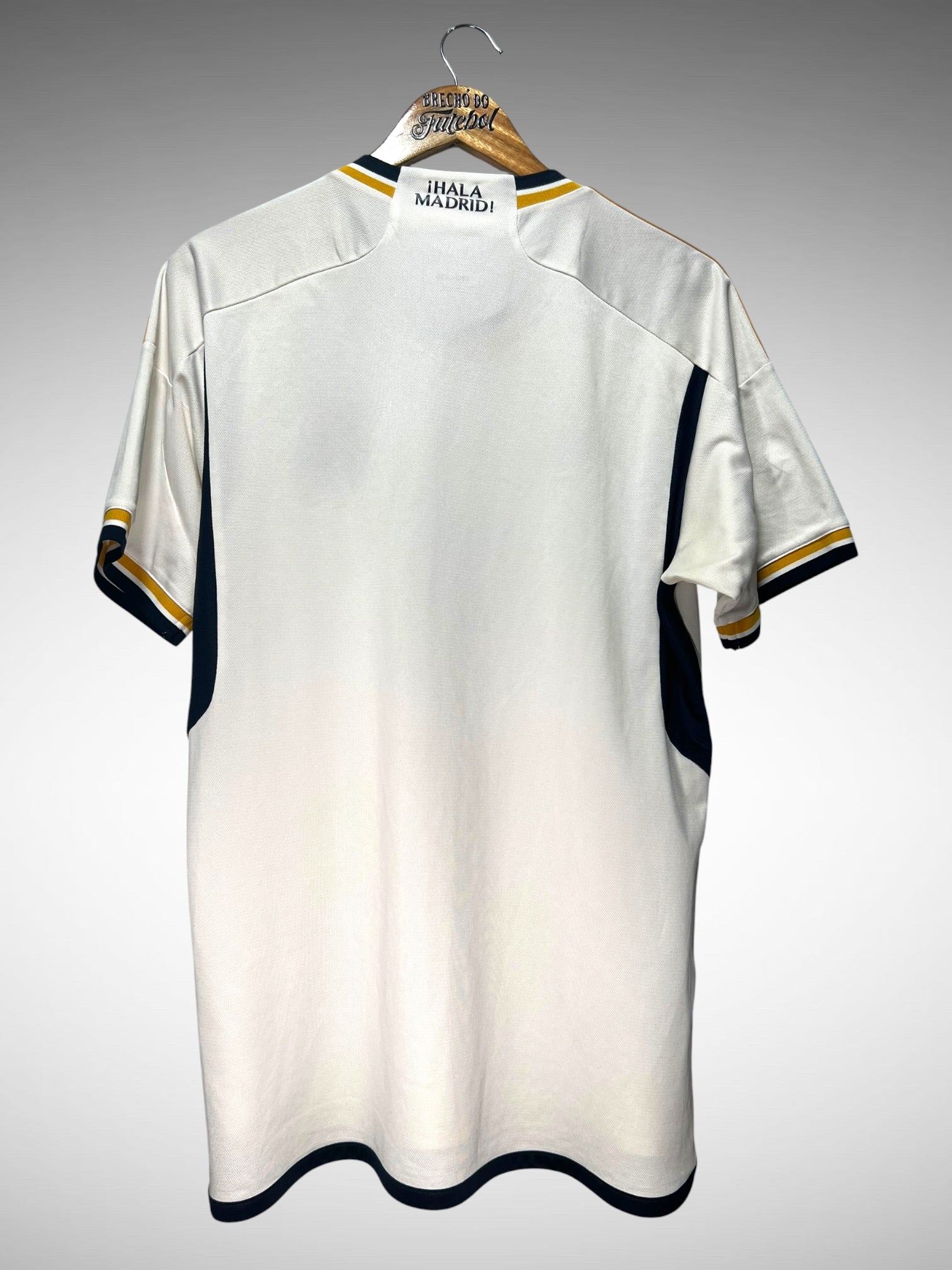 Real Madrid 2023 Primeira Camisa Tam G.
