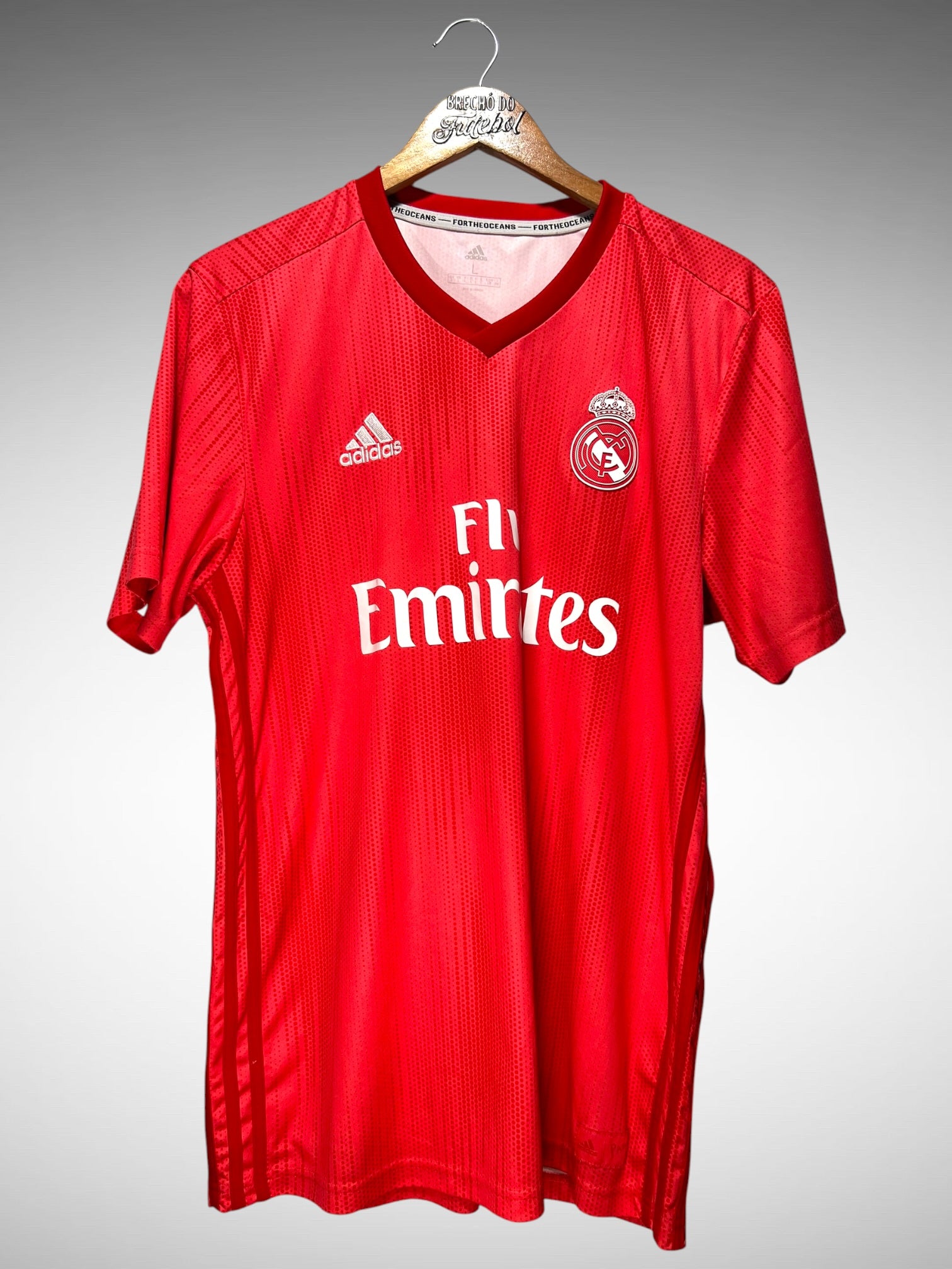 Real Madrid 2018 Terceira Camisa Tam G.