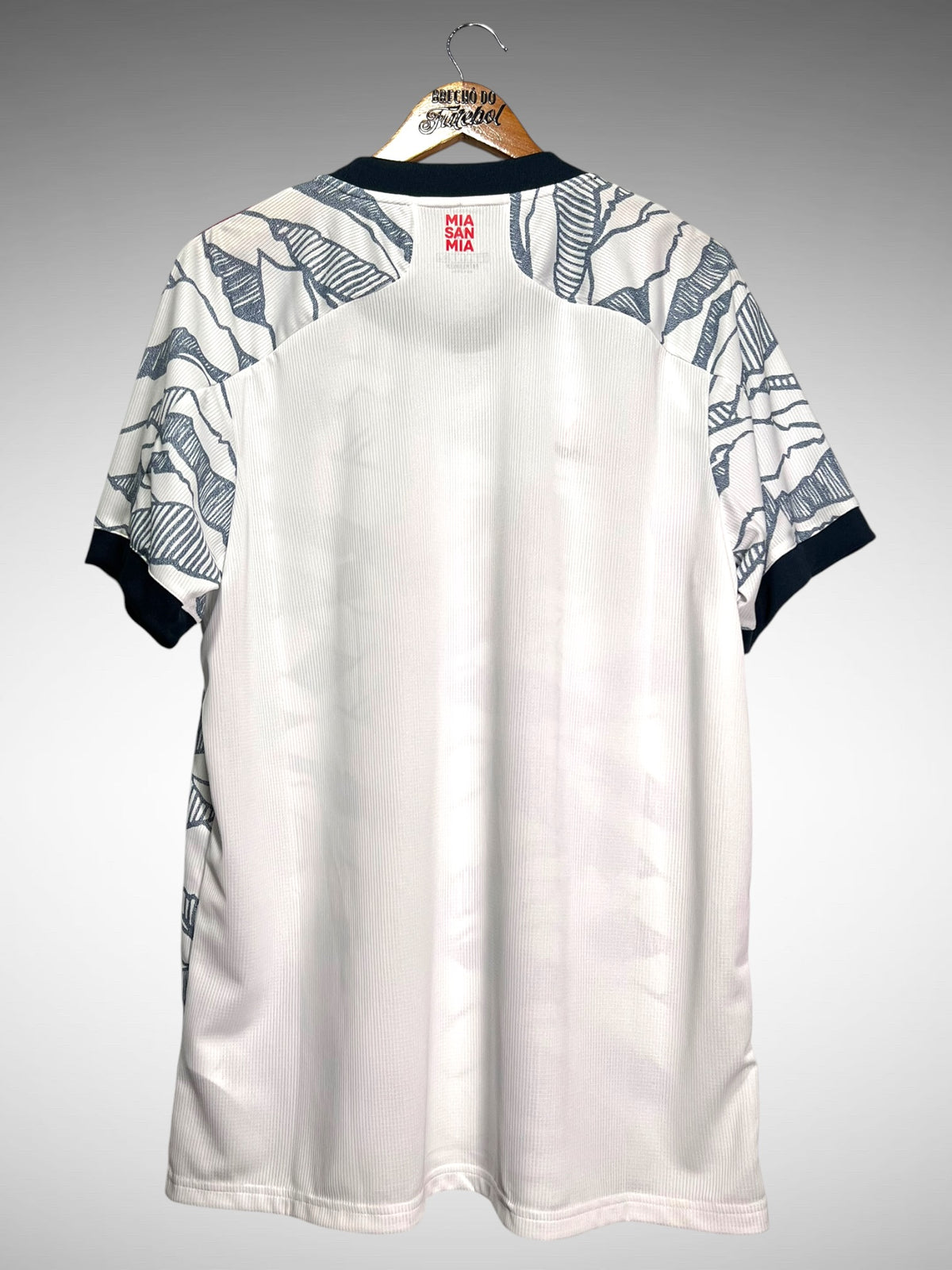 Bayern de Munique 2021 Terceira Camisa Tam GG.