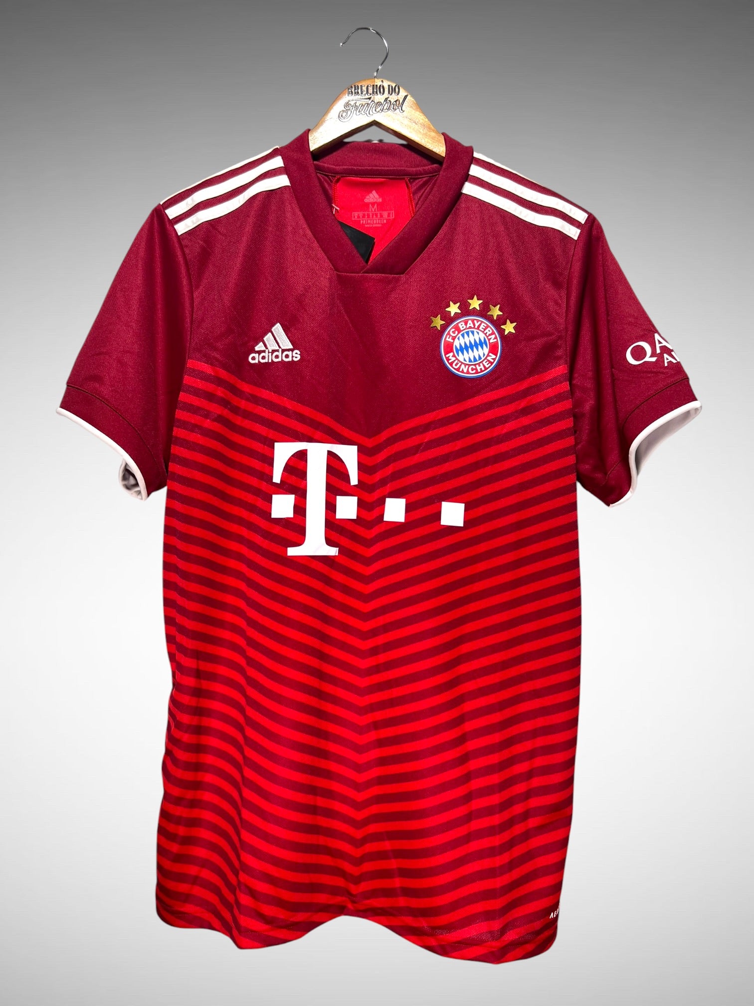Bayern de Munique 2021 Primeira Camisa Tam M.