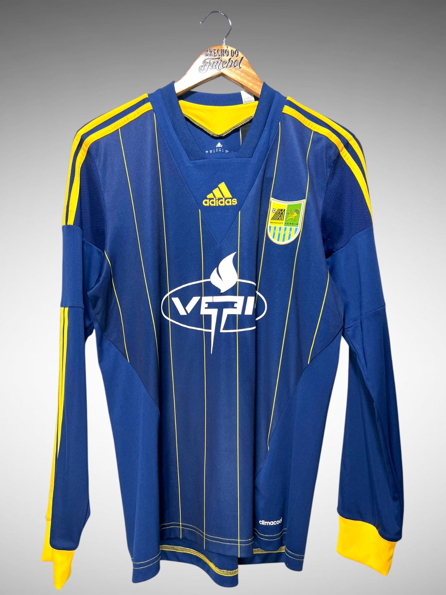 Metalist 2013 Segunda Camisa Tam M Mangas Longas.