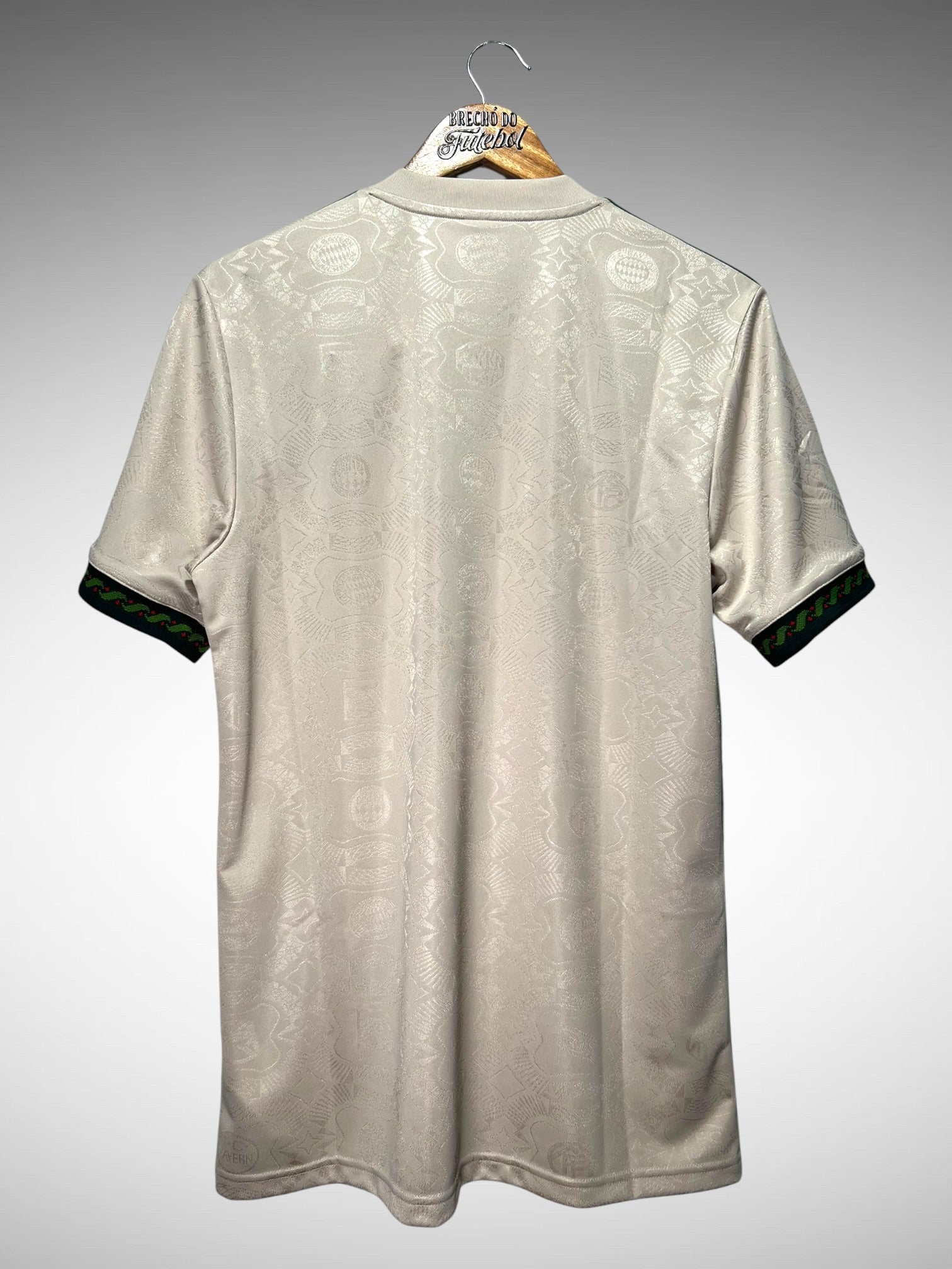 Bayern de Munique 2025 Camisa Wiesn Tam M.