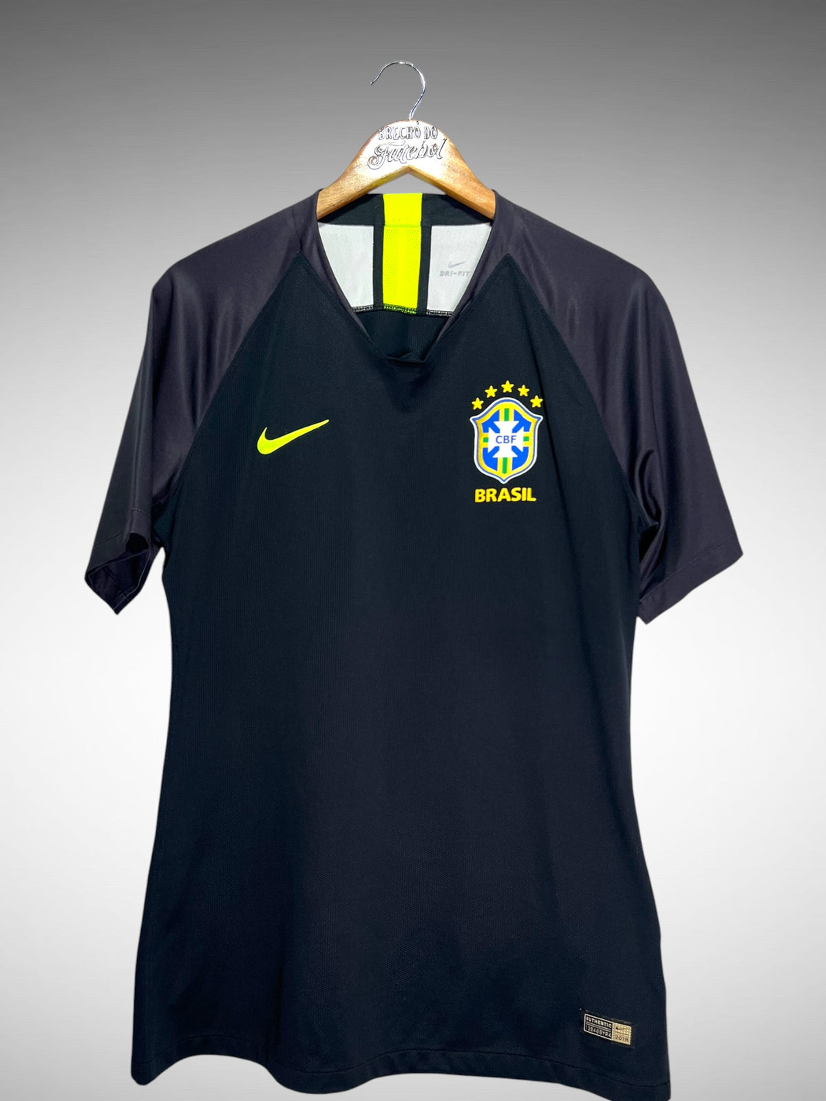 Brasil 2018 Camisa de Goleiro Tam G.