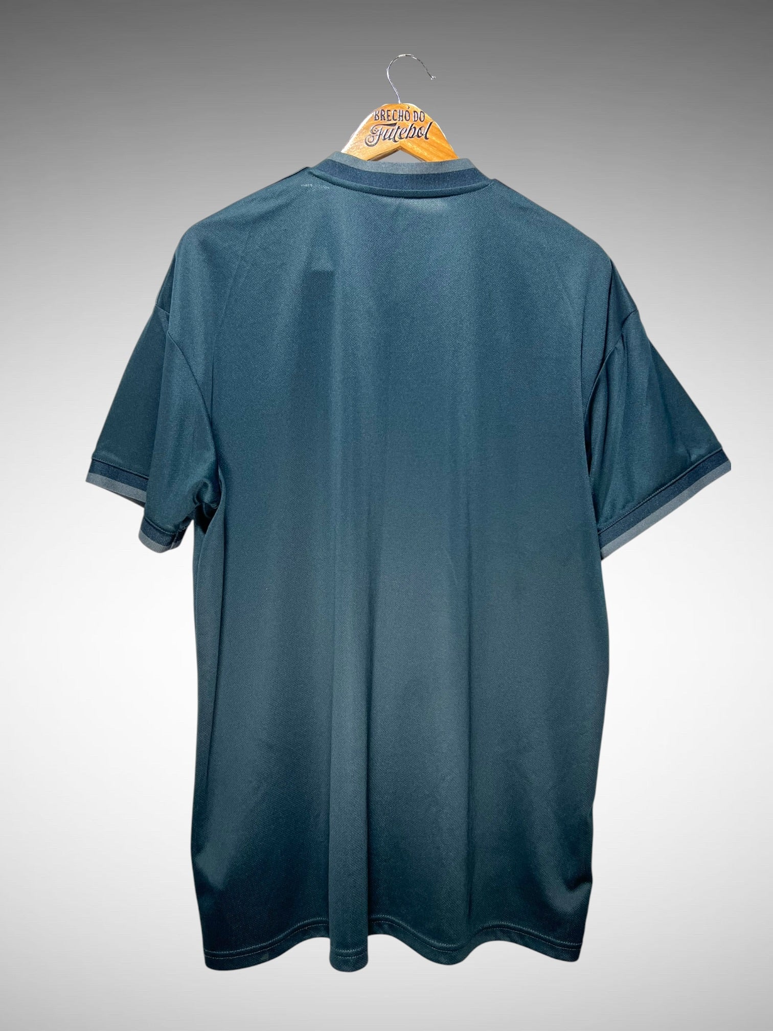 Real Madrid 2018 Segunda Camisa Tam GG.