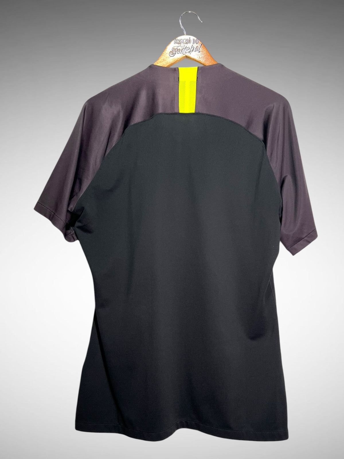 Brasil 2018 Camisa de Goleiro Tam G.