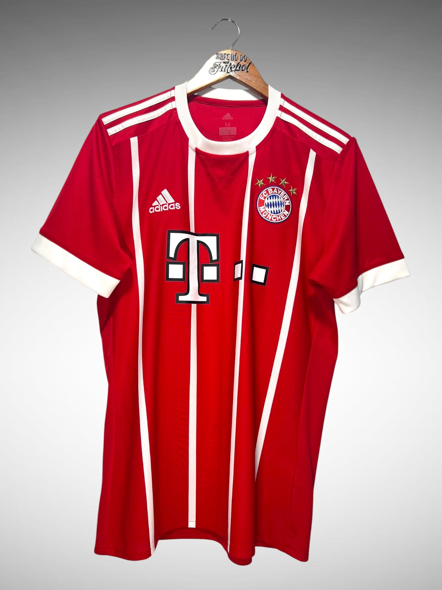 Bayern de Munique 2017 Primeira Camisa Tam M.