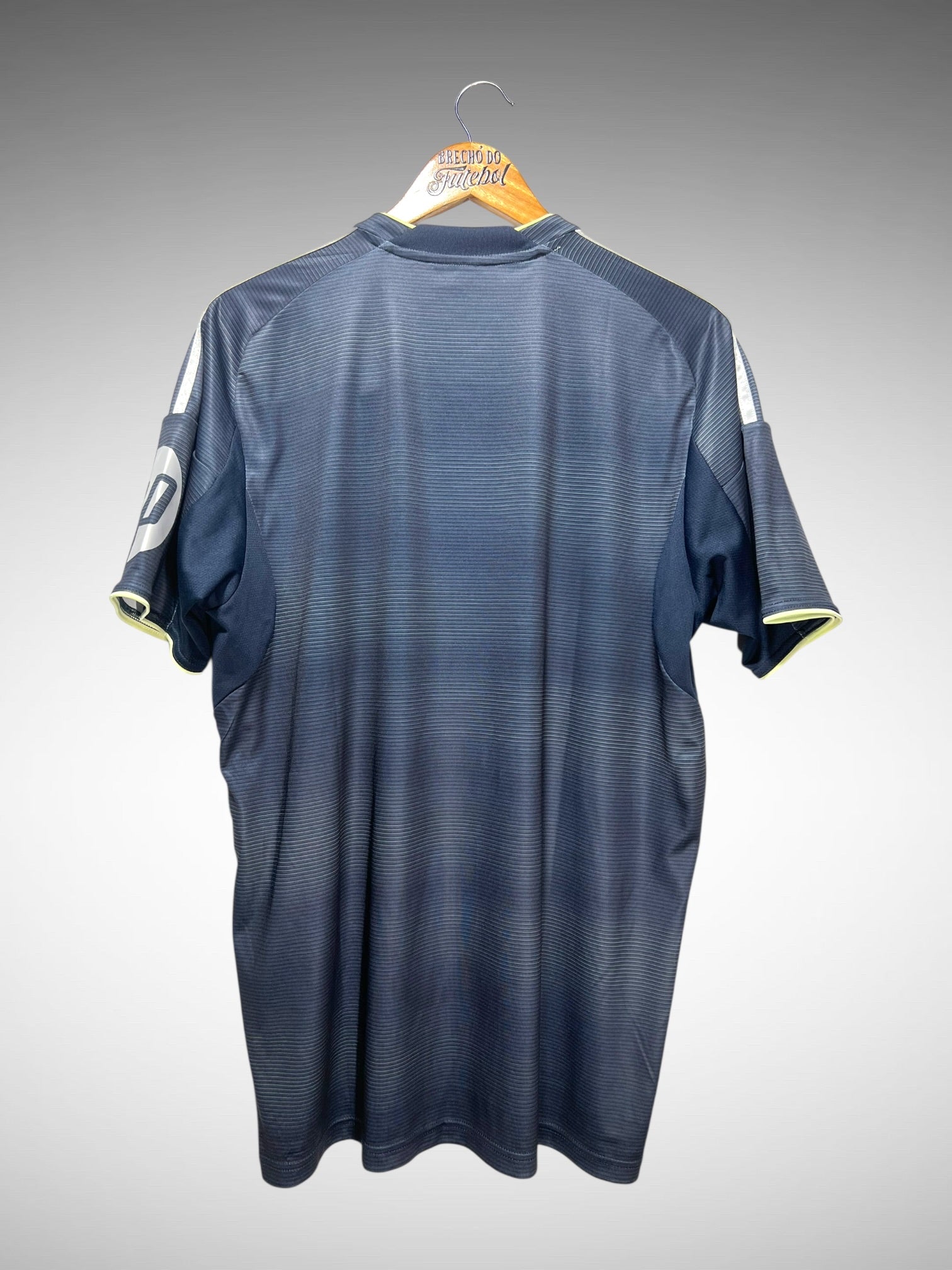 Real Madrid 2025 Segunda Camisa Tam G.