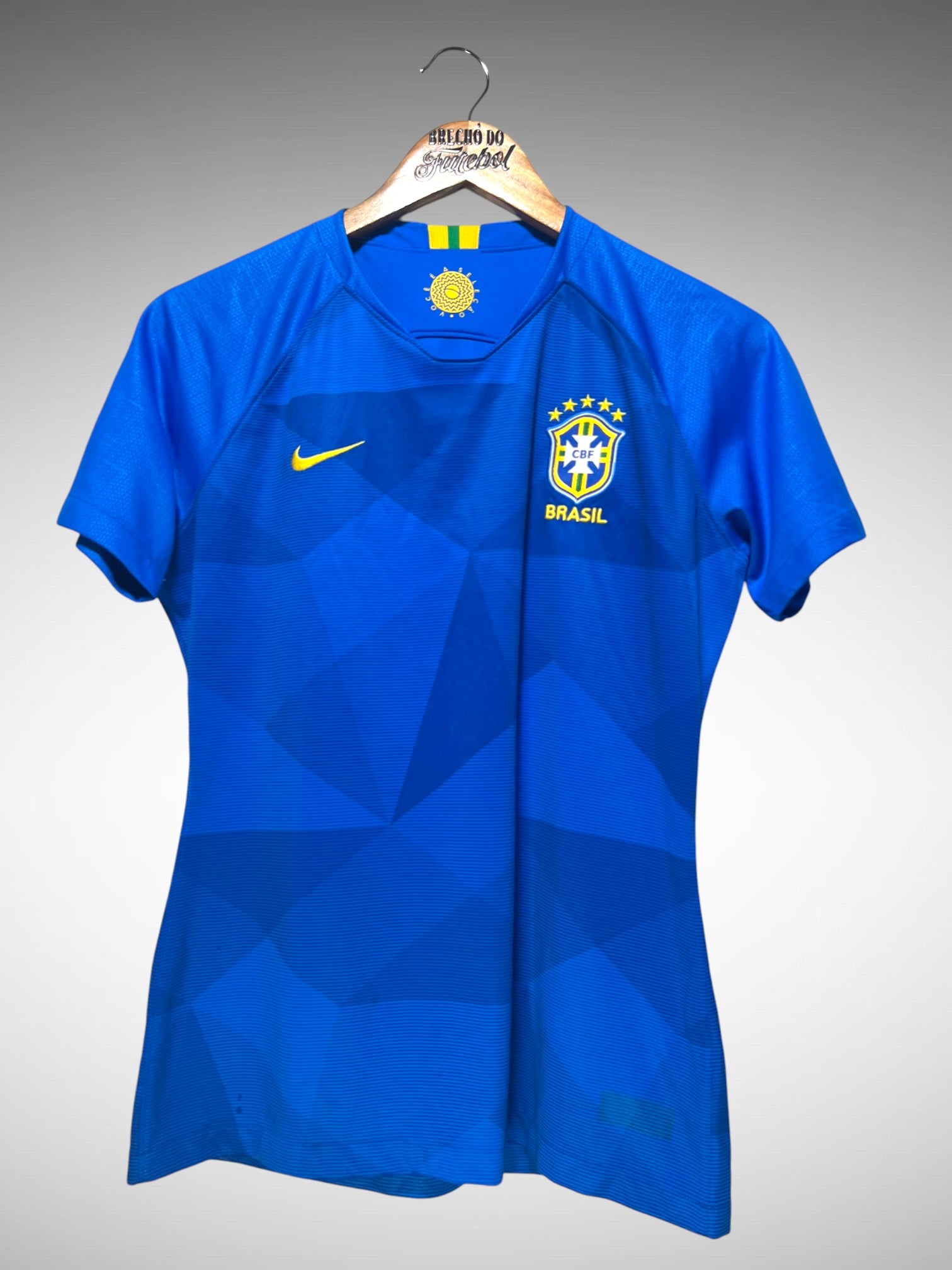Brasil 2018 Segunda Camisa Tam M Feminino.