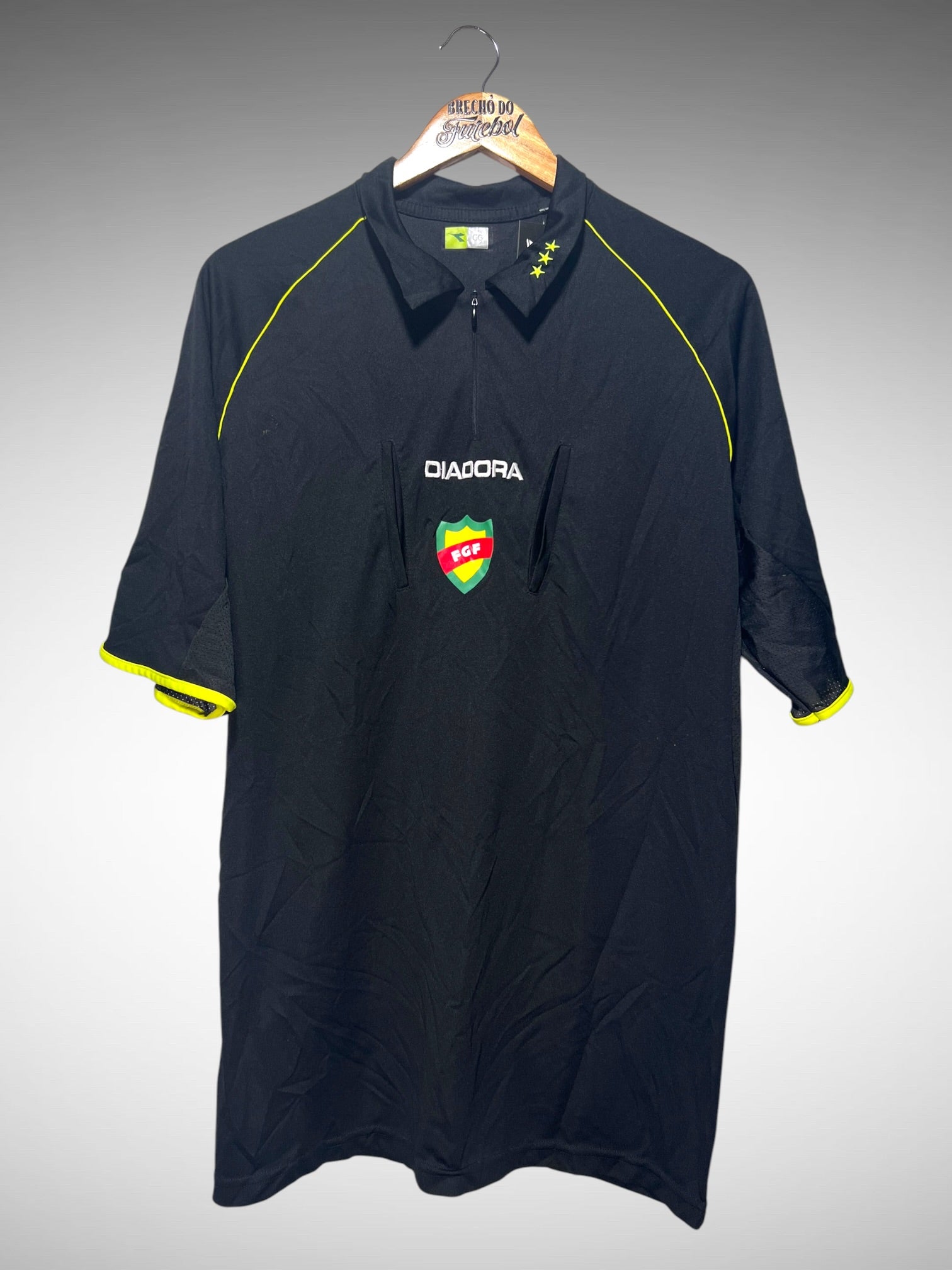 Federação Gaúcha de Futebol Camisa de Árbitro Tam GG.