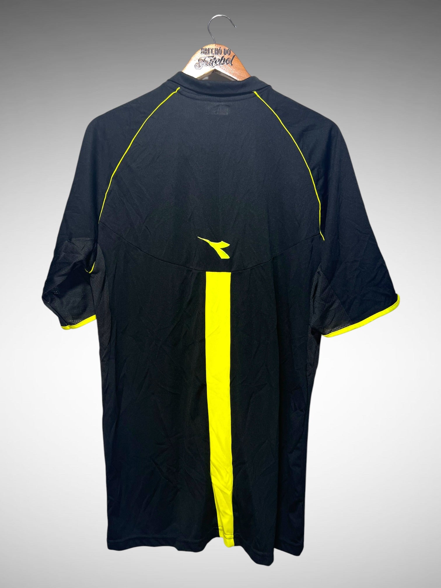 Federação Gaúcha de Futebol Camisa de Árbitro Tam GG.