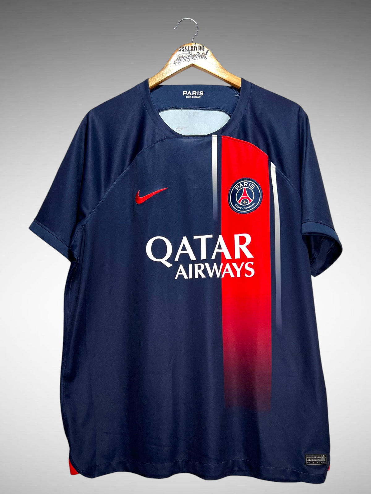 Paris Saint-Germain 2023 Primeira Camisa Tam GG.