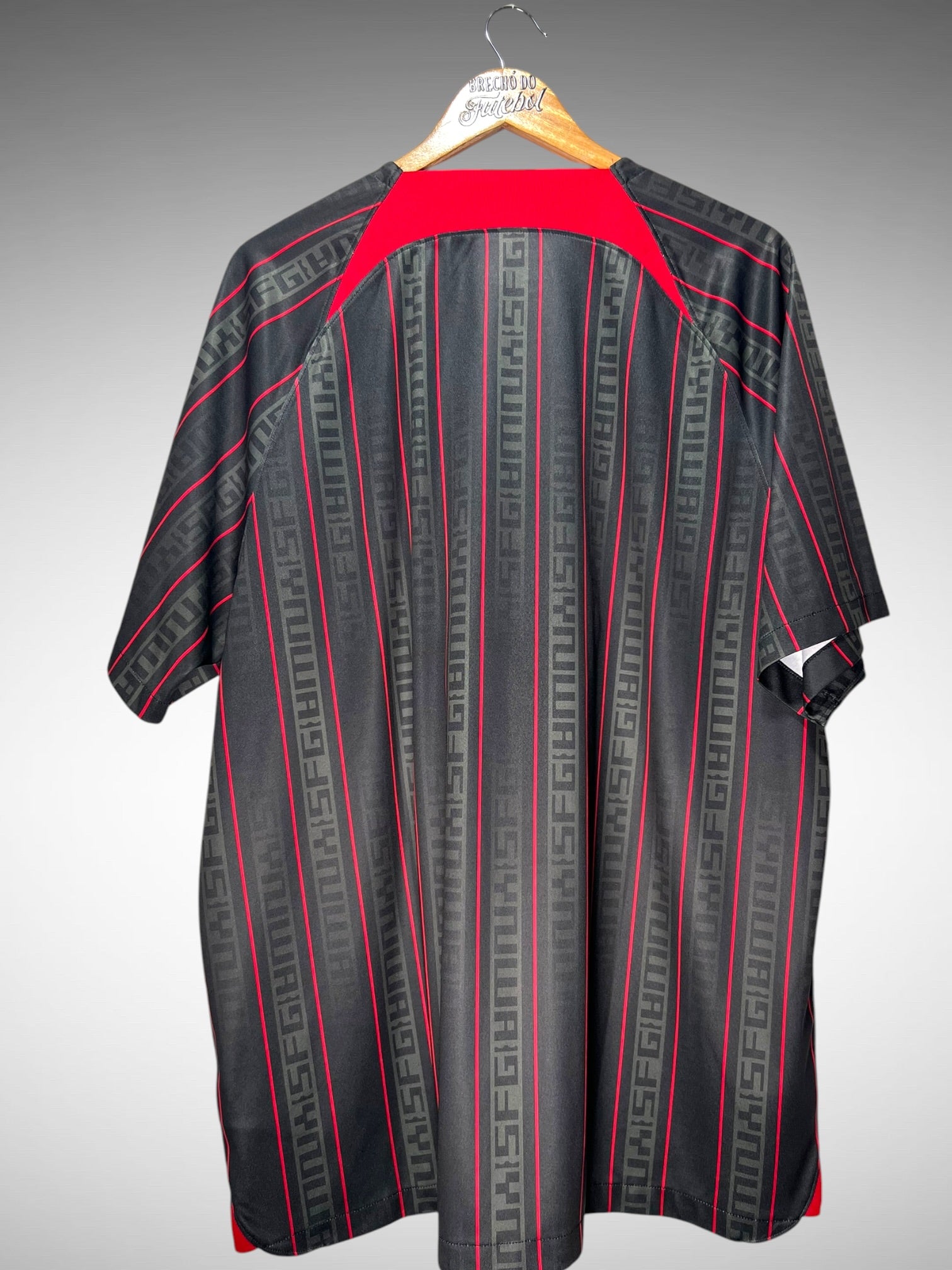 Liverpool 2023 Camisa Collab Lebron James Tam 3G.