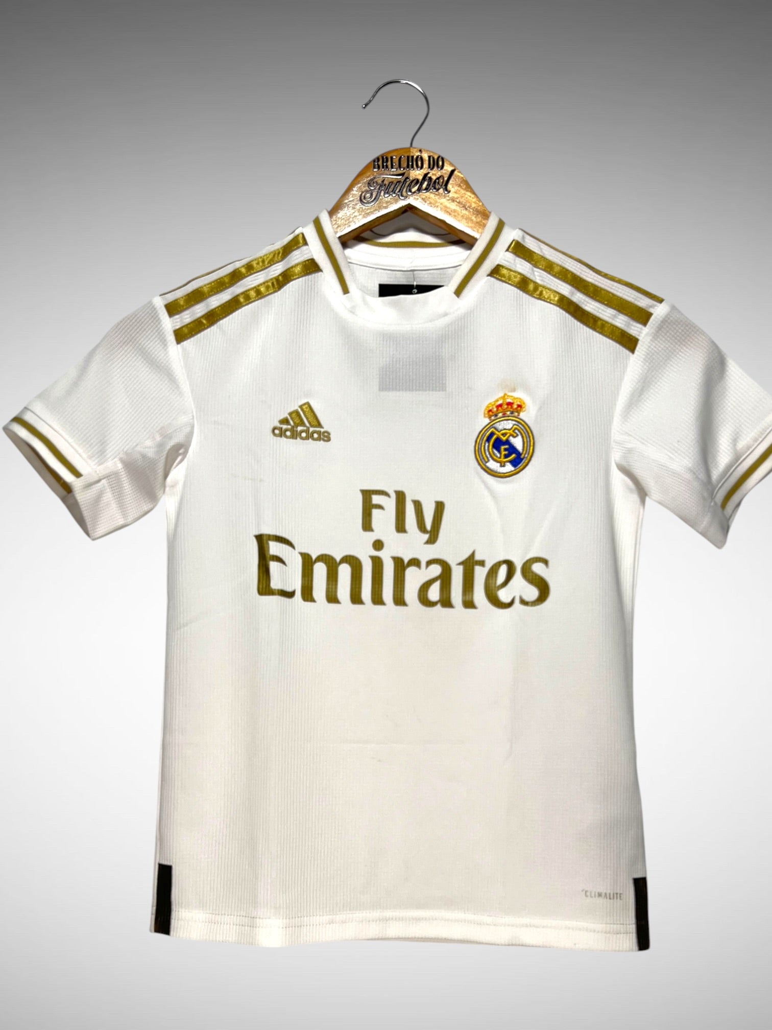 Real Madrid 2019 Primeira Camisa Tam 8 anos Infantil.
