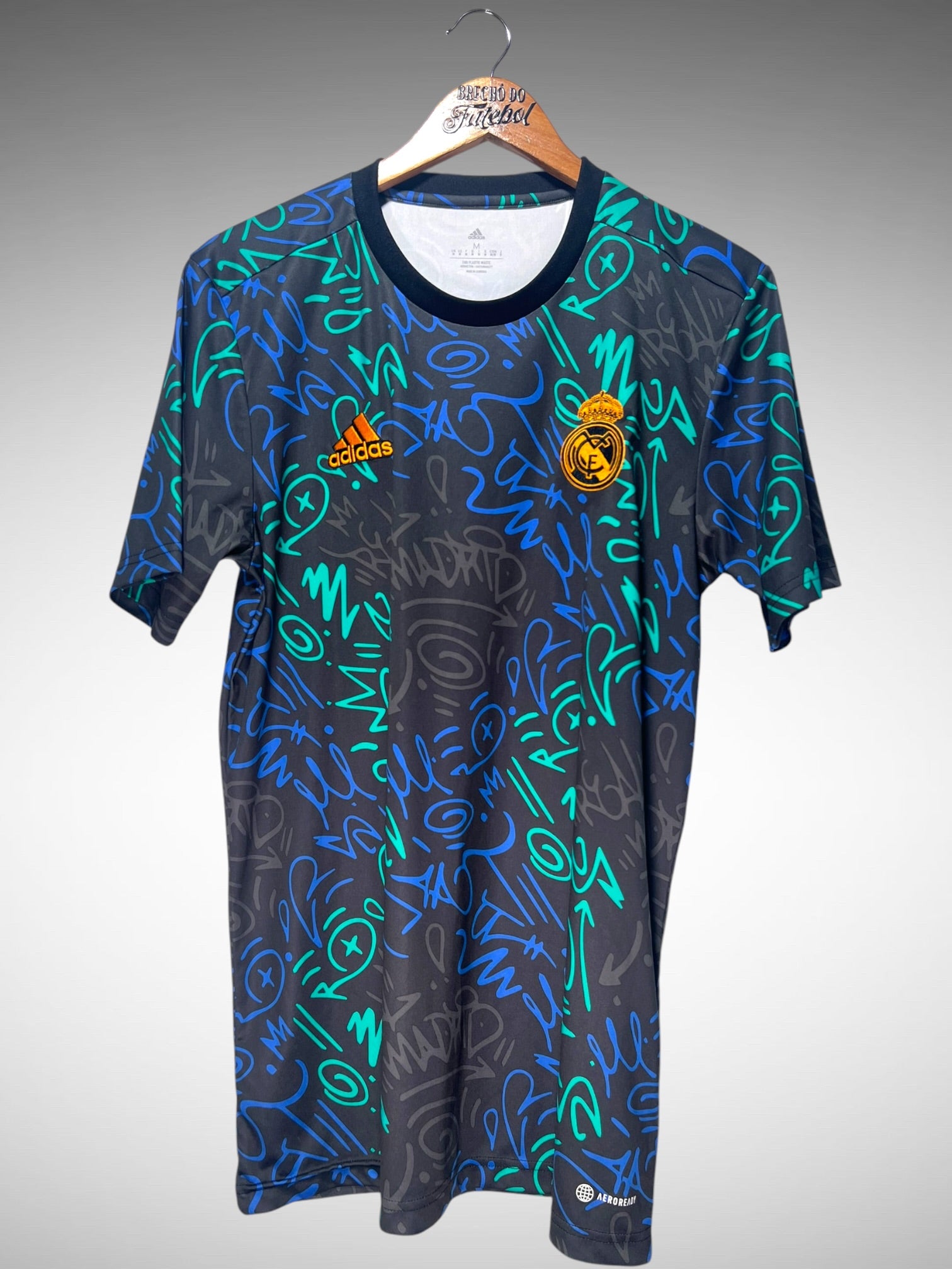 Real Madrid 2021 Camisa Pré-Jogo Tam M.