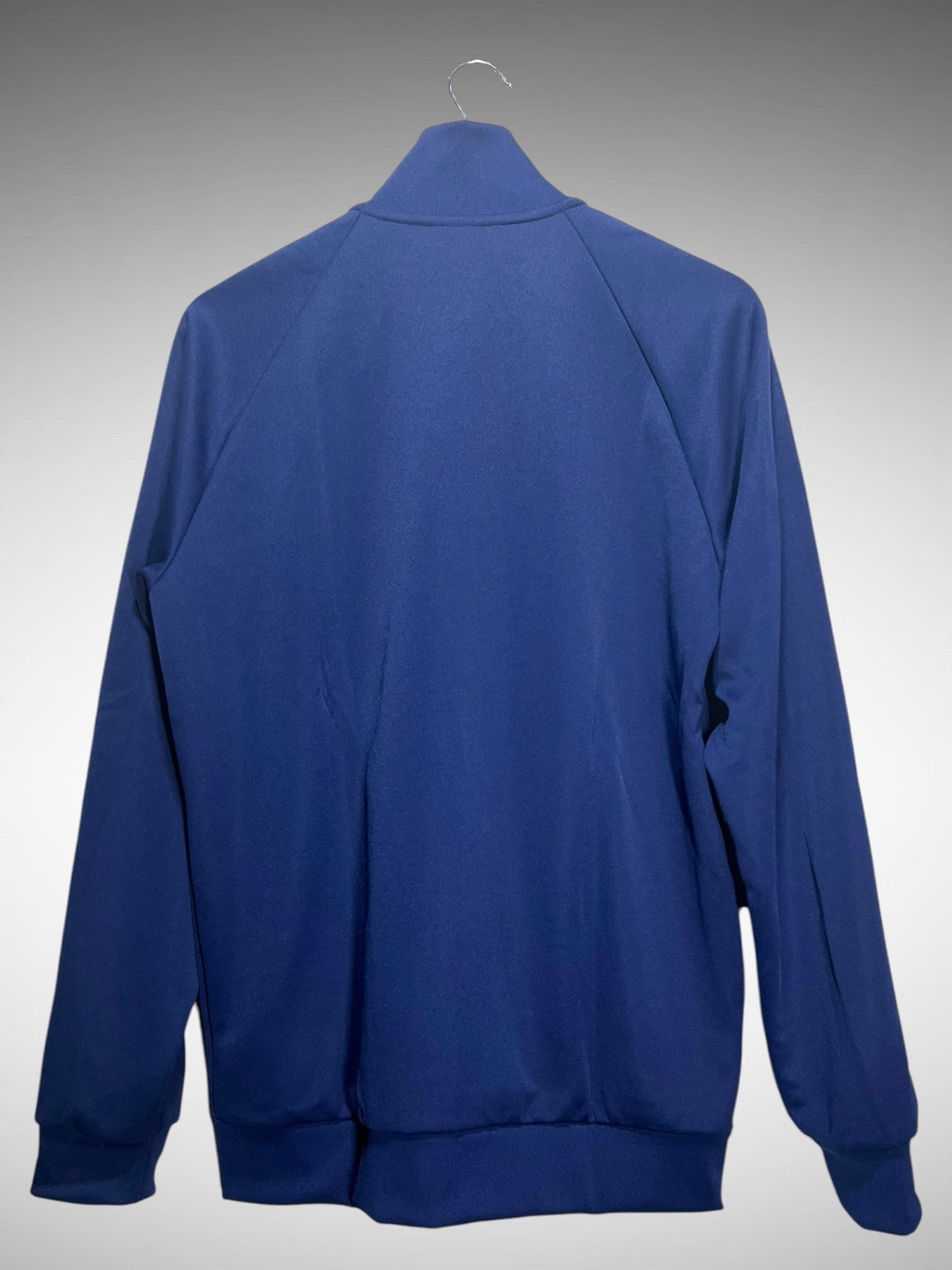 Real Madrid 2025 Jaqueta Originals Tam M.