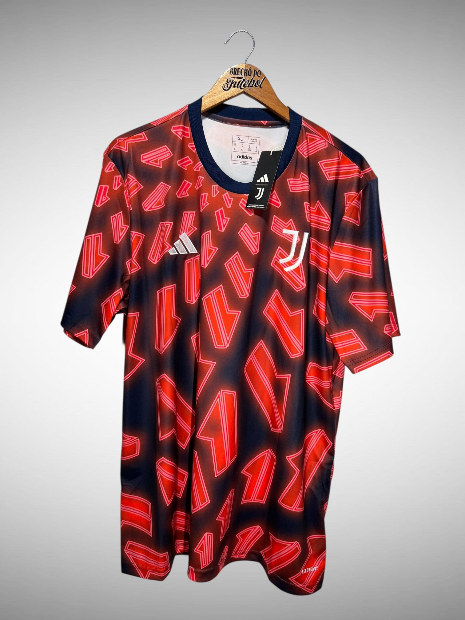 Juventus 2023 Camisa Pré-Jogo Tam GG.