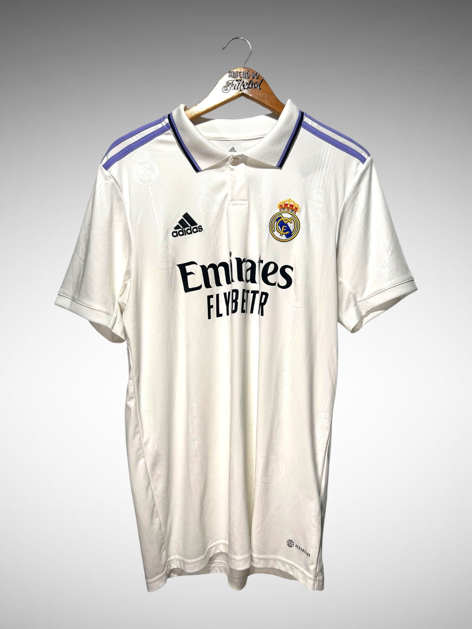 Real Madrid 2022 Primeira Camisa Tam M.