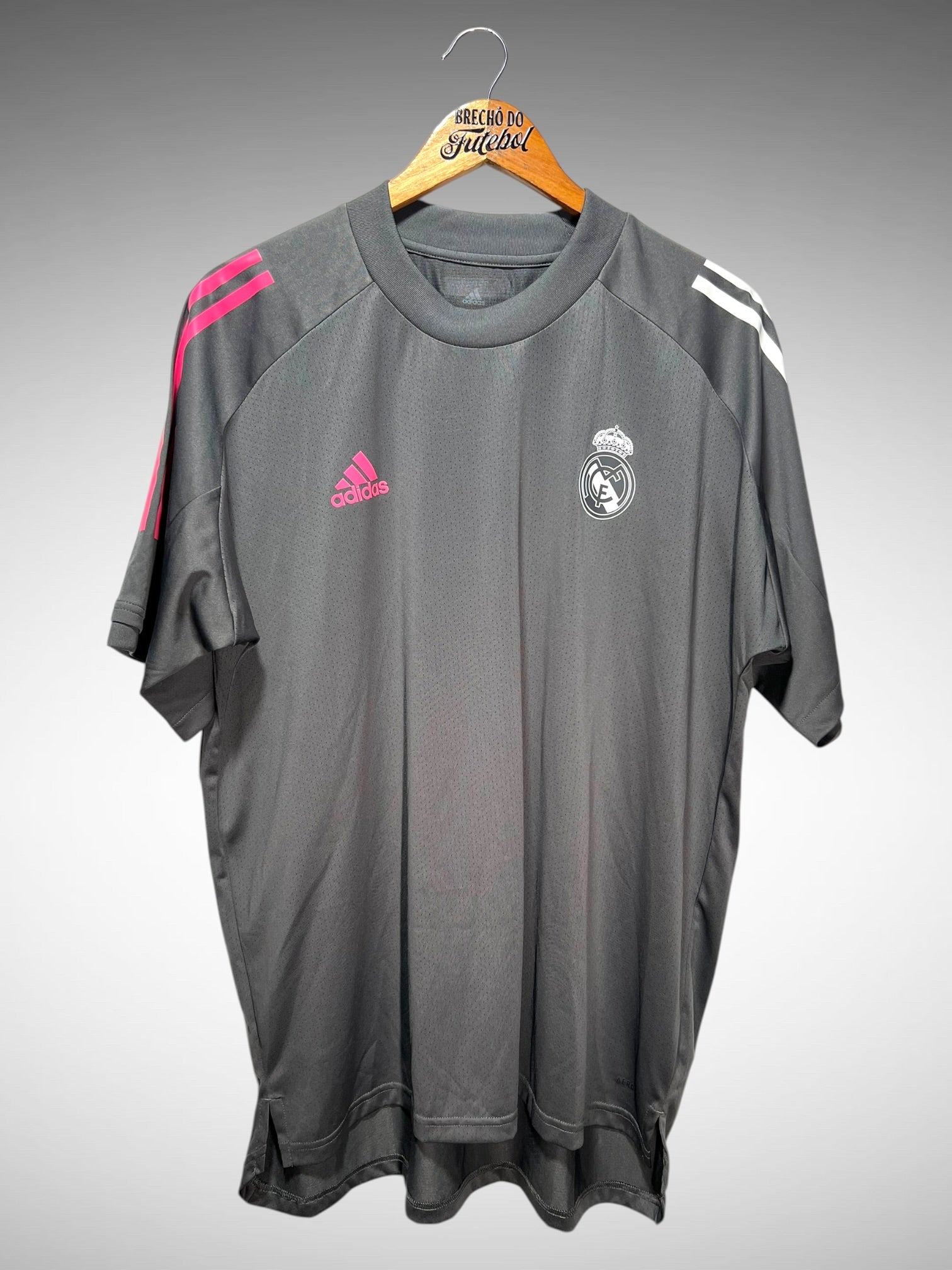 Real Madrid 2020 Camisa de Treino Tam GG.