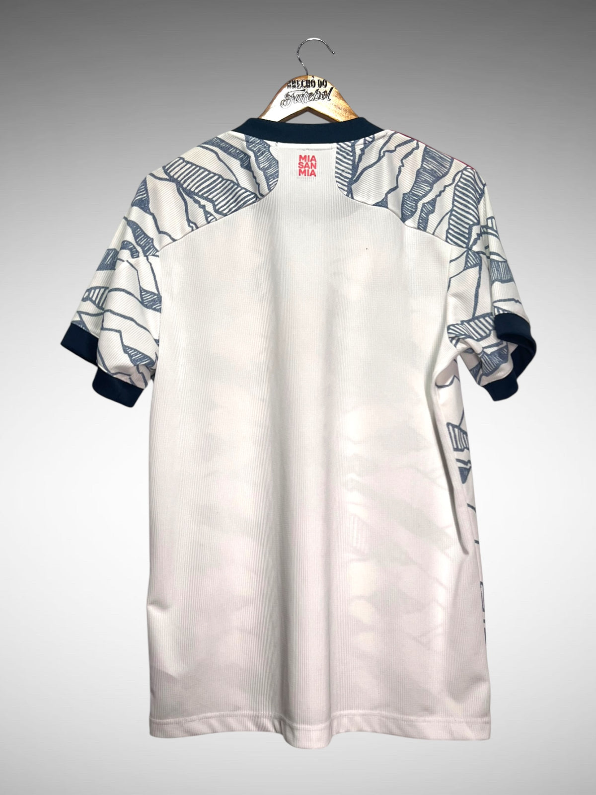 Bayern de Munique 2021 Terceira Camisa Tam G.