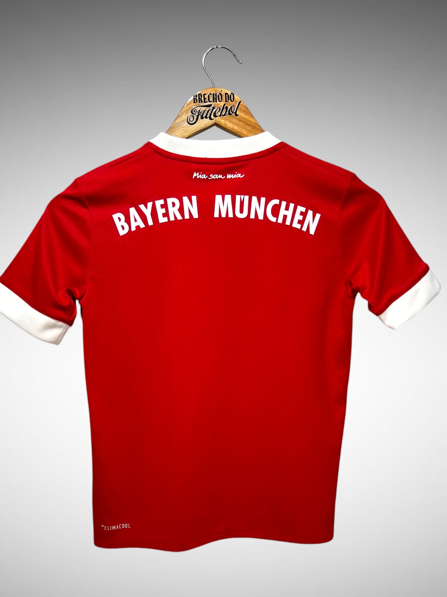 Bayern de Munique 2017 Primeira Camisa Tam 10 anos Infantil.