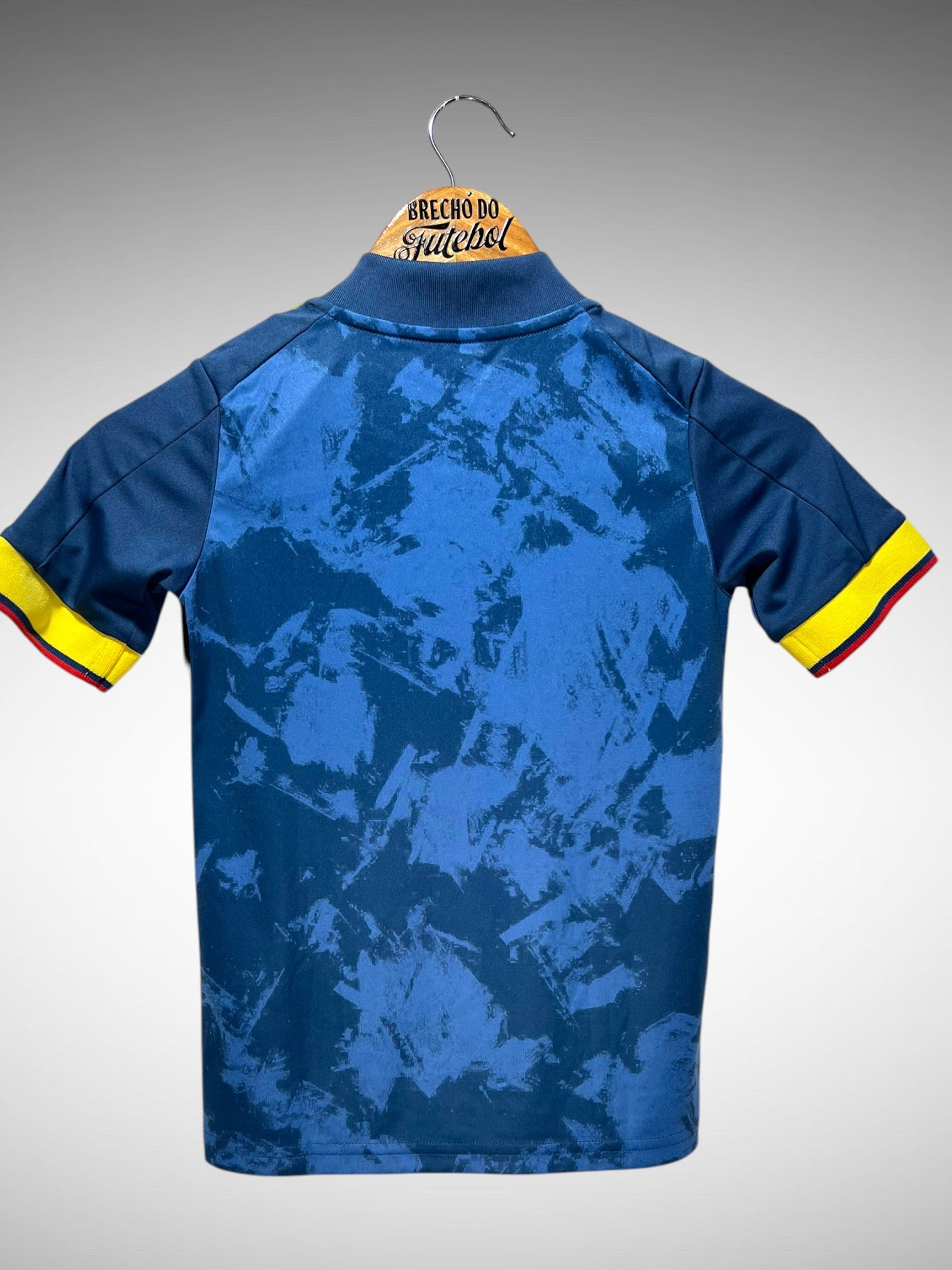 Colômbia 2020 Segunda Camisa Tam 8 anos Infantil.