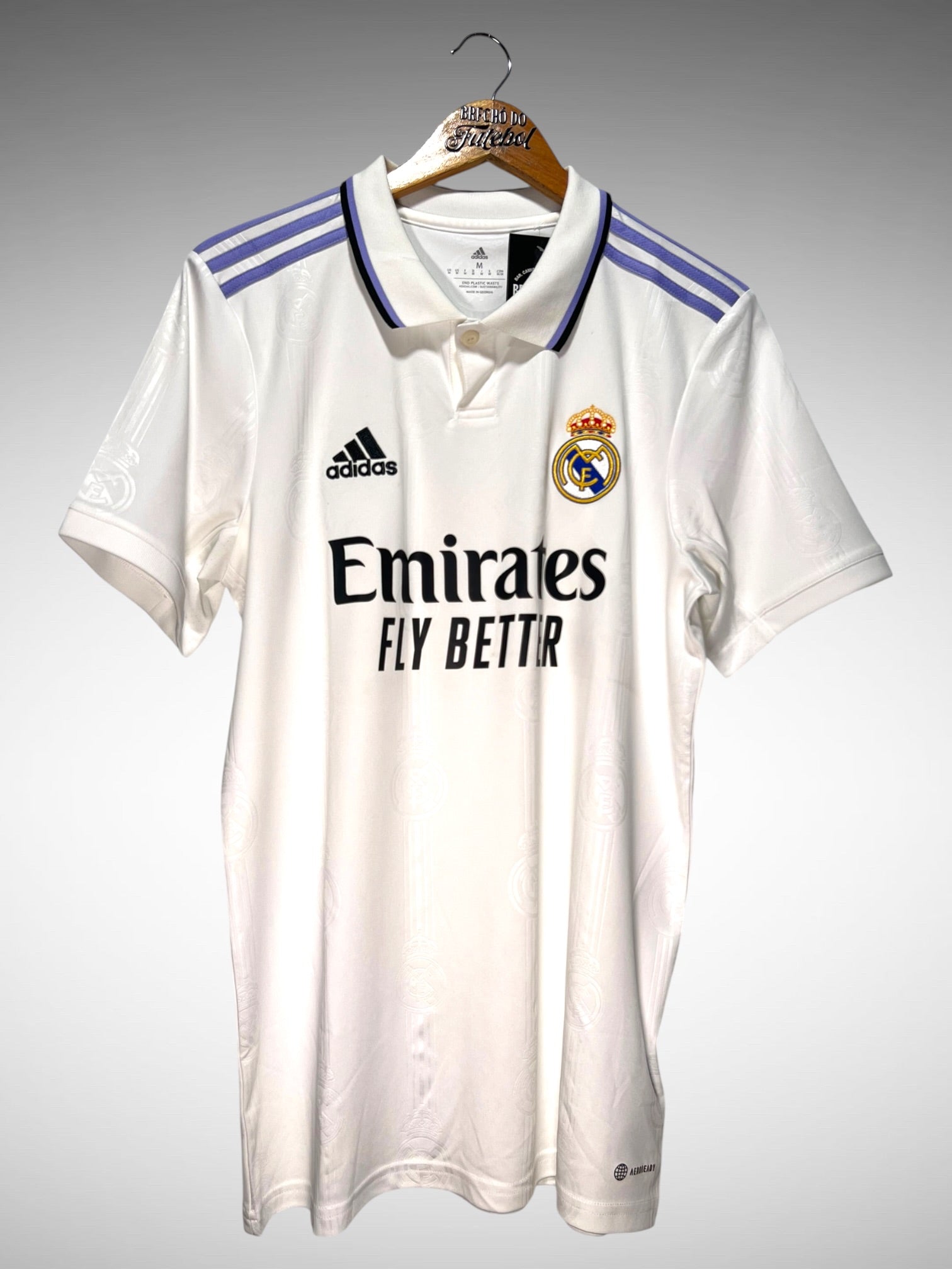Real Madrid 2022 Primeira Camisa Tam M.