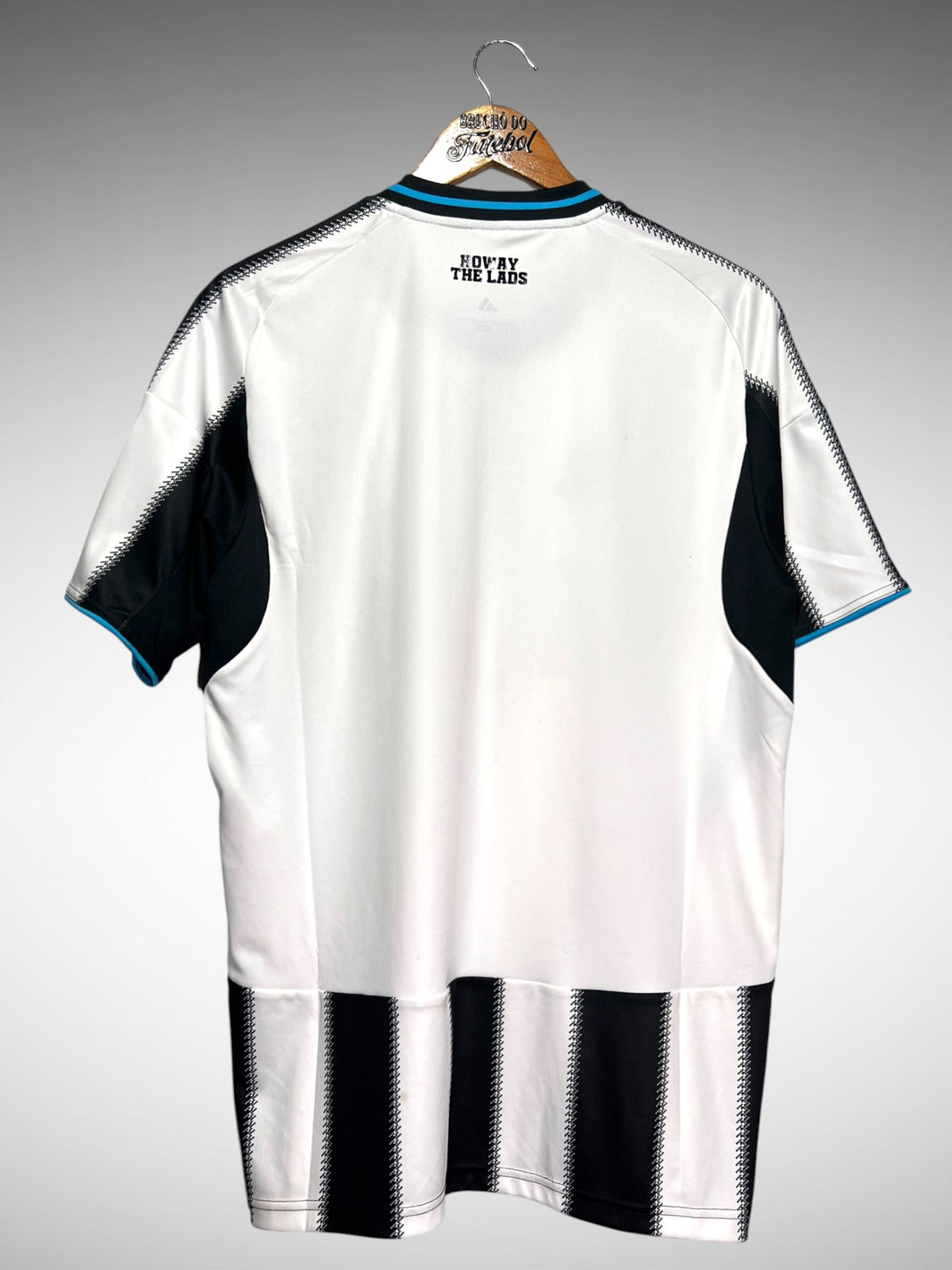 Newcastle United 2025 Primeira Camisa Tam G.