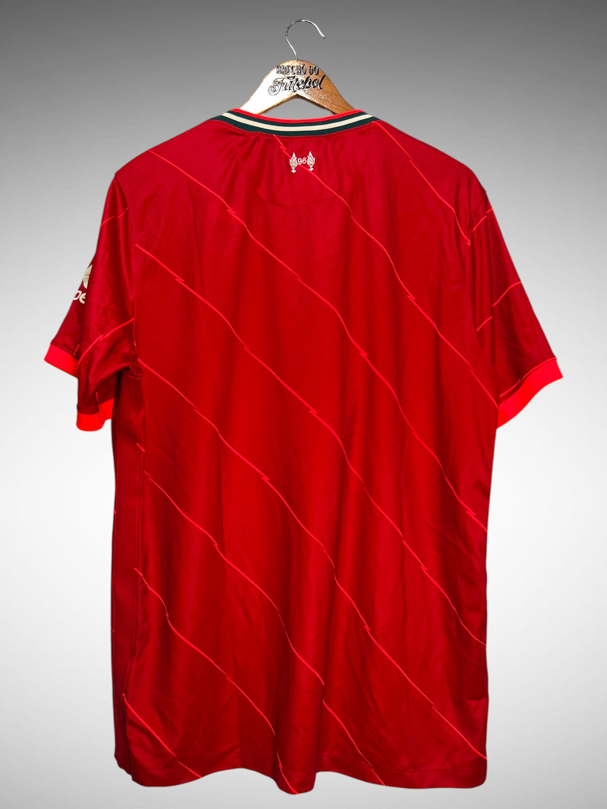 Liverpool 2021 Primeira Camisa Tam GG.