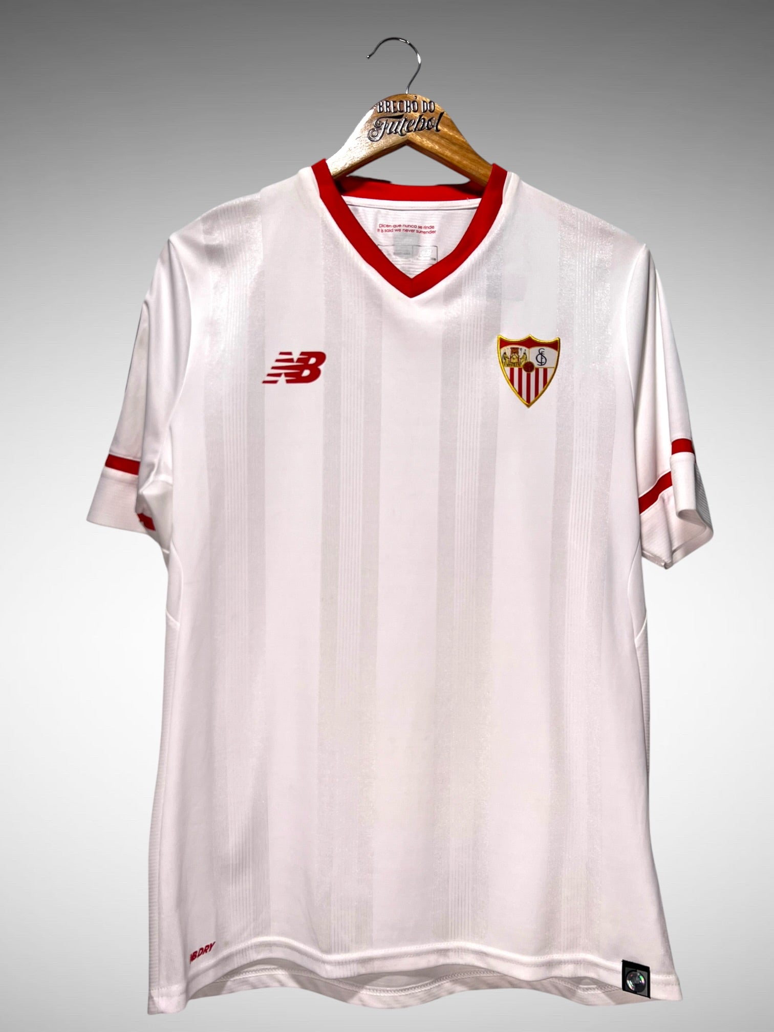 Sevilla 2017 Primeira Camisa Tam M.