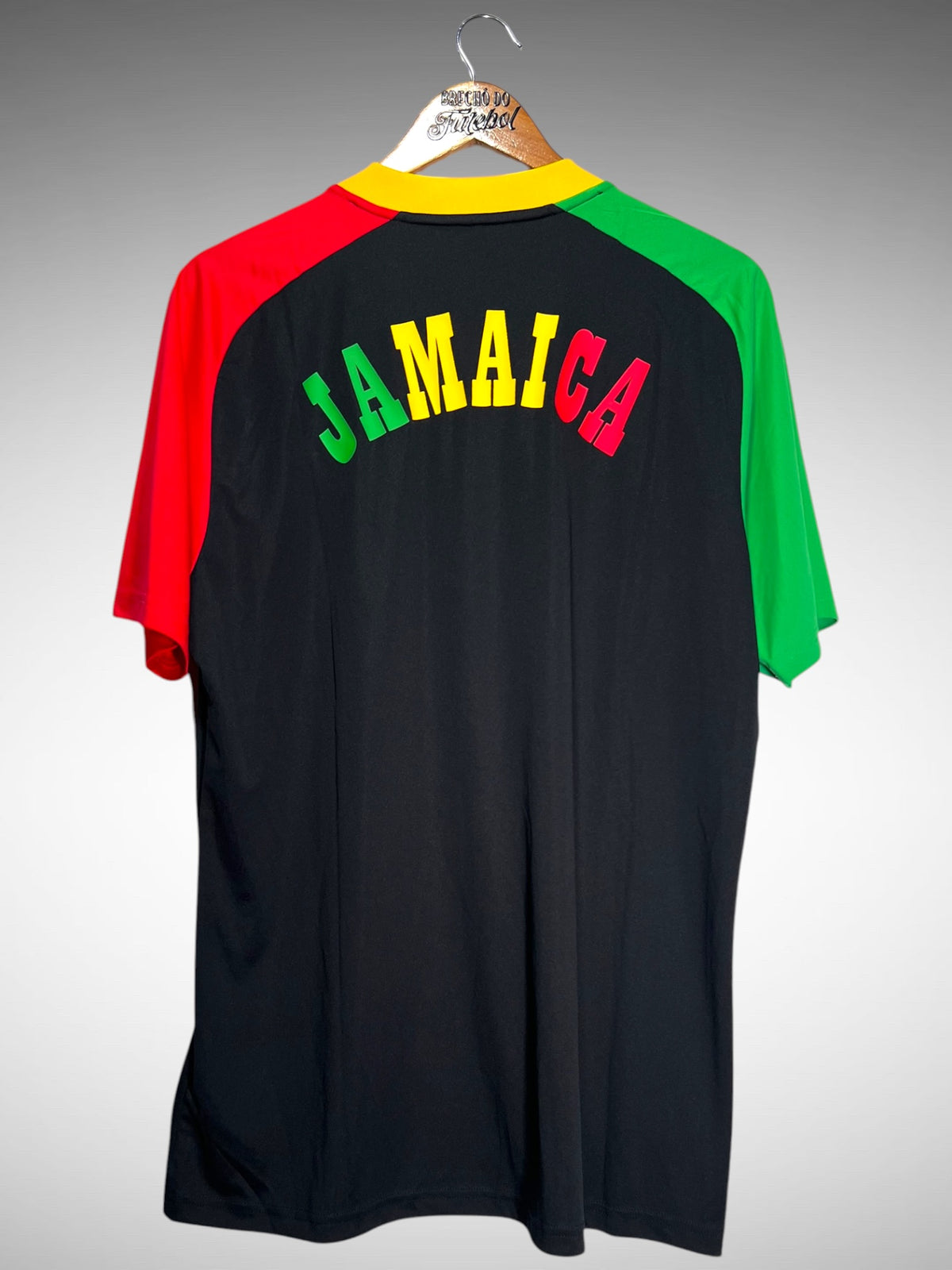Jamaica 2026 Camisa Pré-Jogo Tam G.