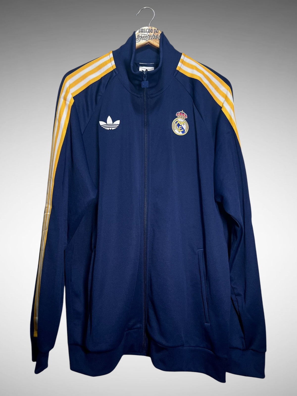 Real Madrid 2025 Jaqueta Originals Tam GG.