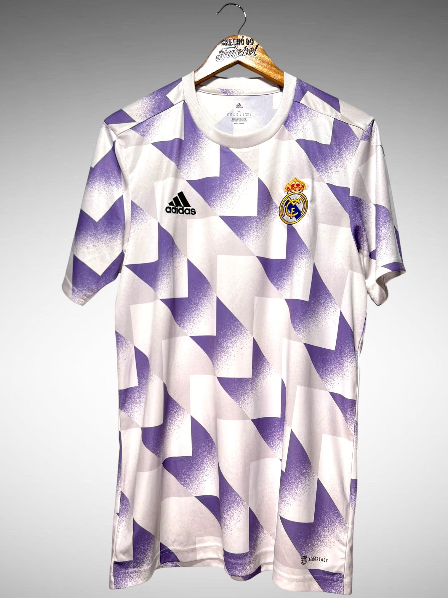 Real Madrid 2022 Camisa Pré-Jogo Tam M.