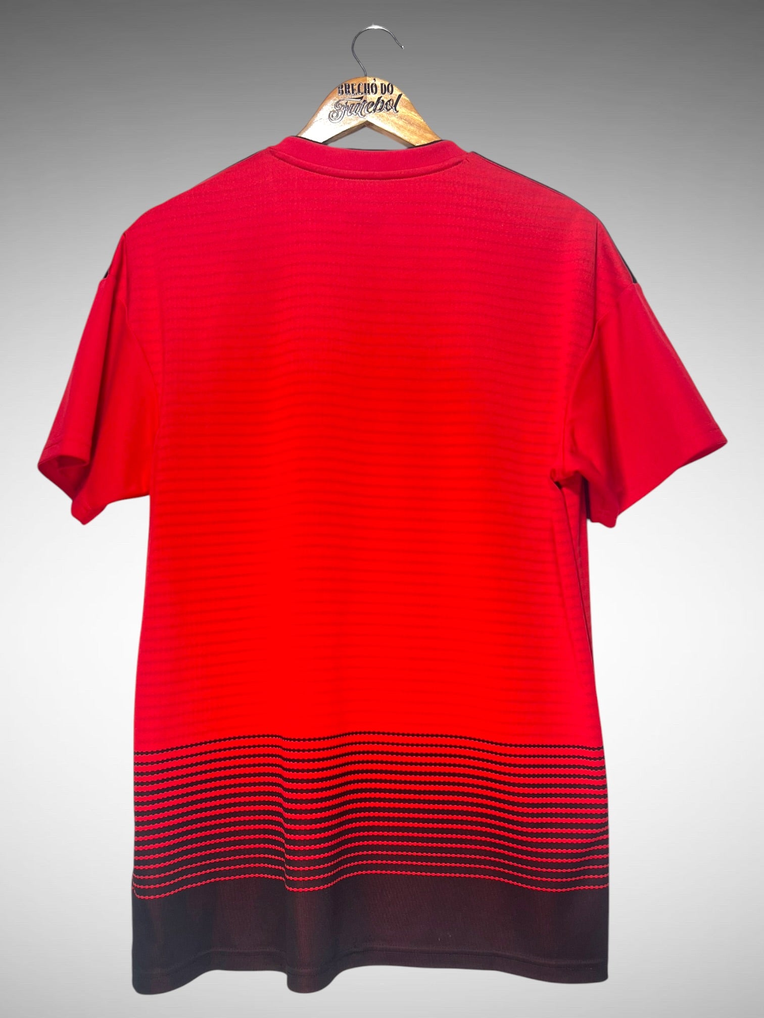 Manchester United 2018 Primeira Camisa Tam M.