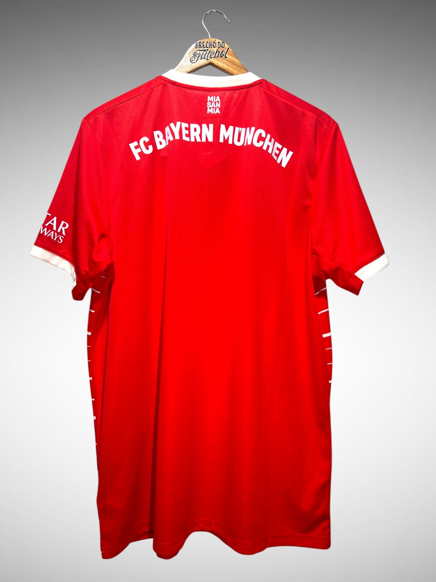 Bayern de Munique 2022 Primeira Camisa Tam GG.