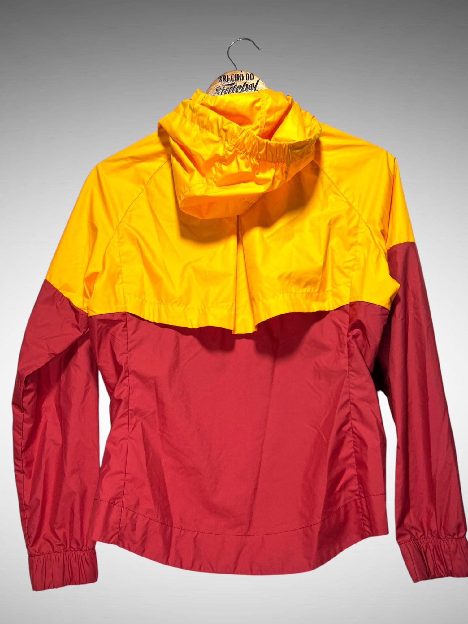 Roma 2010's Jaqueta Corta-Vento Tam PP Feminino.