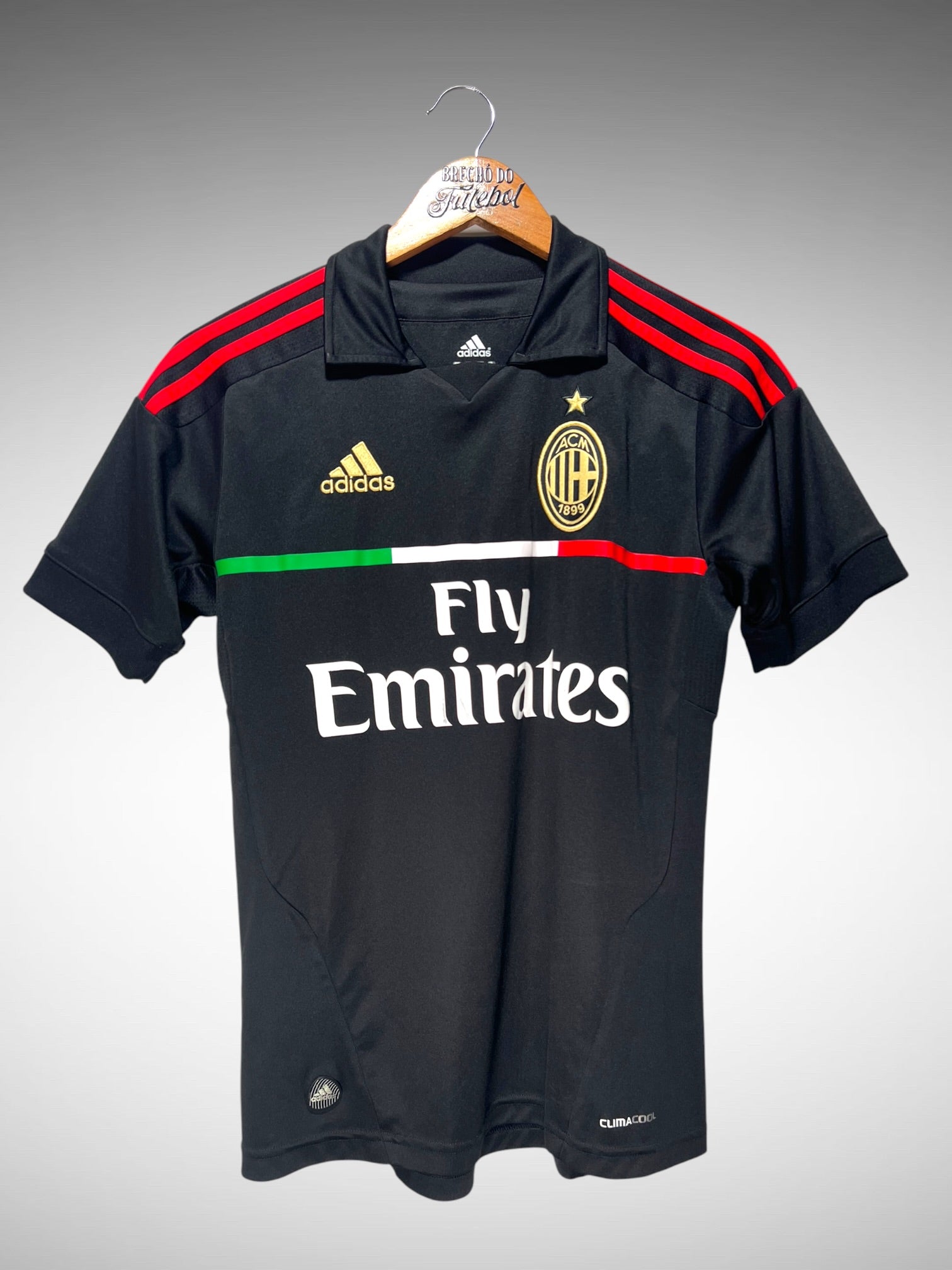 Milan 2011 Terceira Camisa Tam 14 anos Infantil.