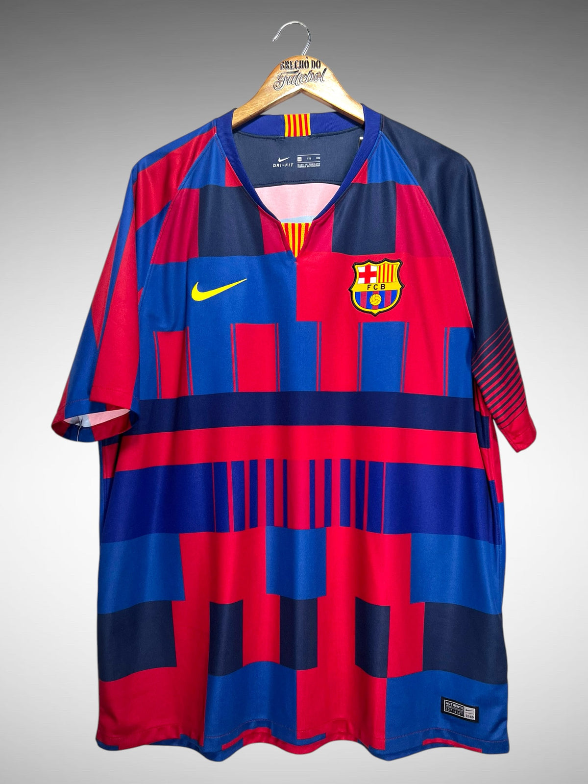 Barcelona 2018 Camisa x Nike 20 anos Tam 3G.