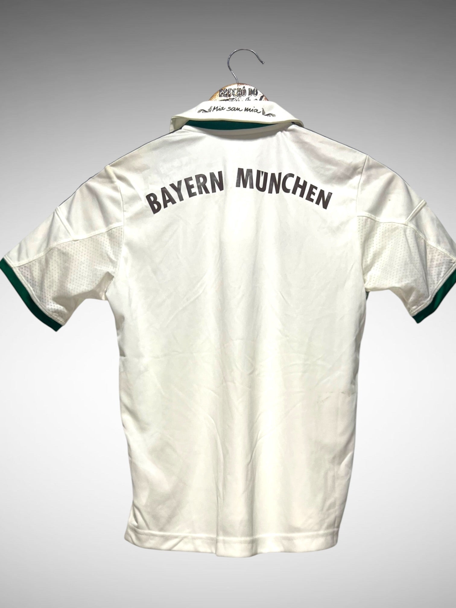 Bayern de Munique 2013 Segunda Camisa Tam 10 anos Infantil.