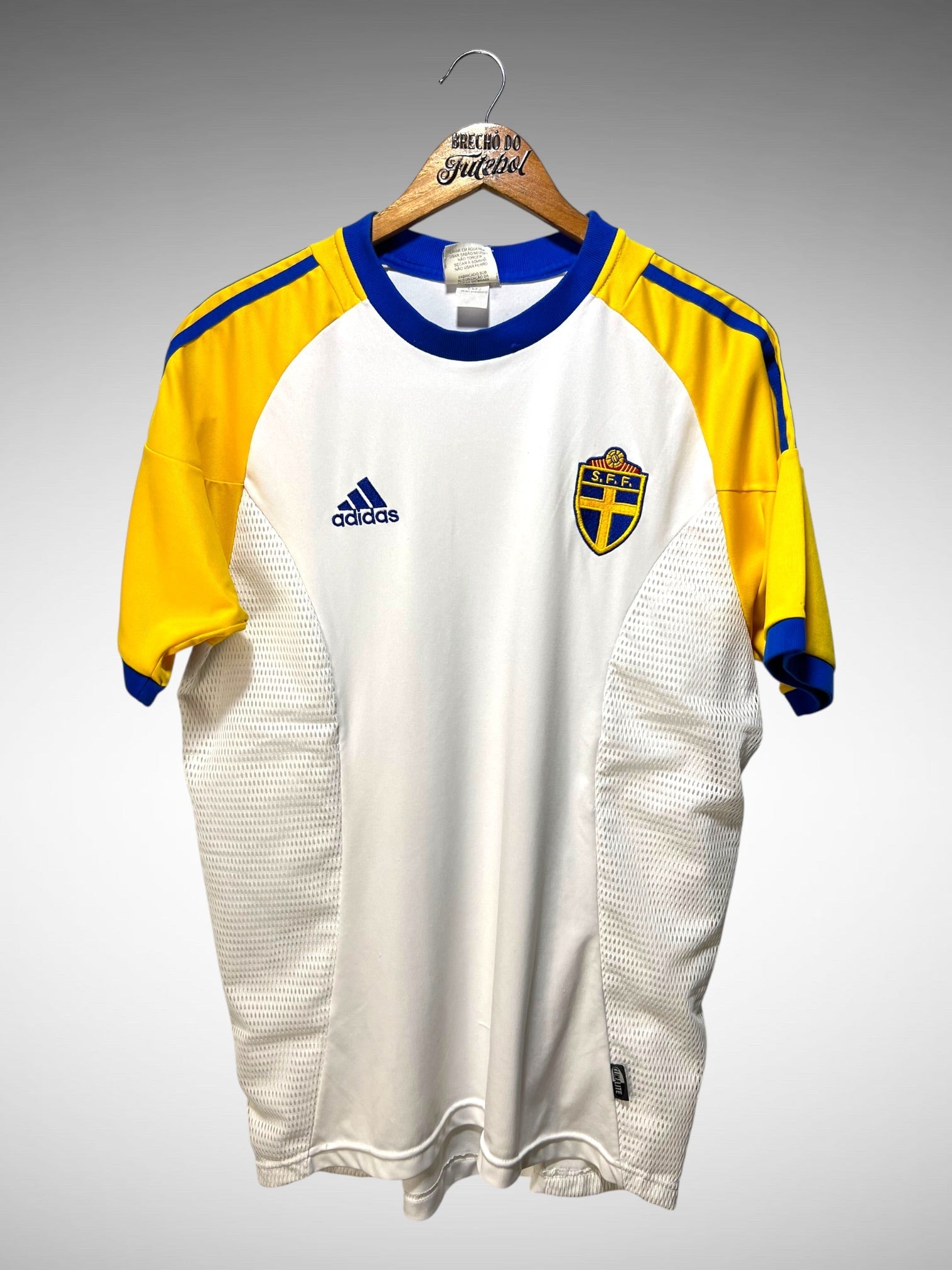 Suécia 2002 Segunda Camisa Tam P.