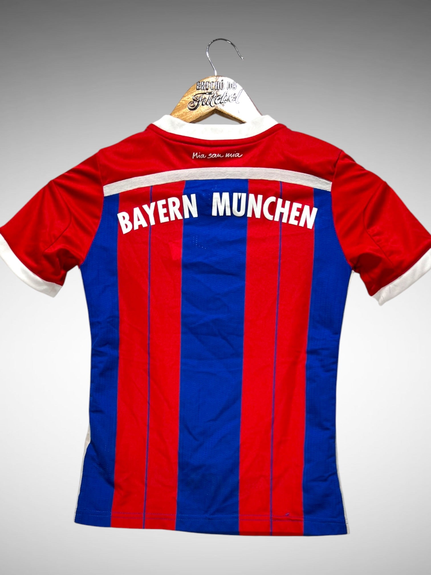 Bayern de Munique 2014 Primeira Camisa Tam 10 anos Infantil.