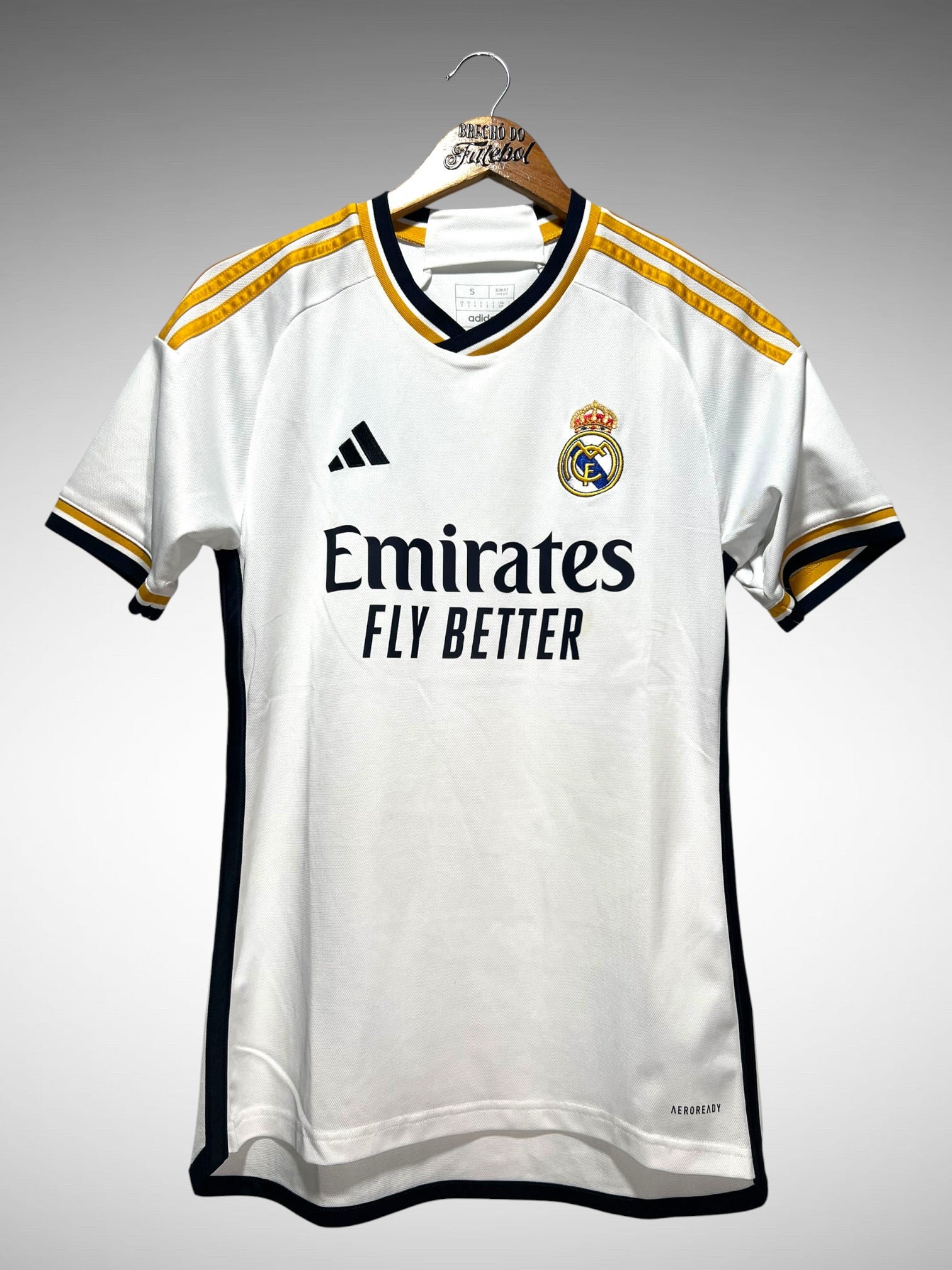 Real Madrid 2023 Primeira Camisa Tam P.