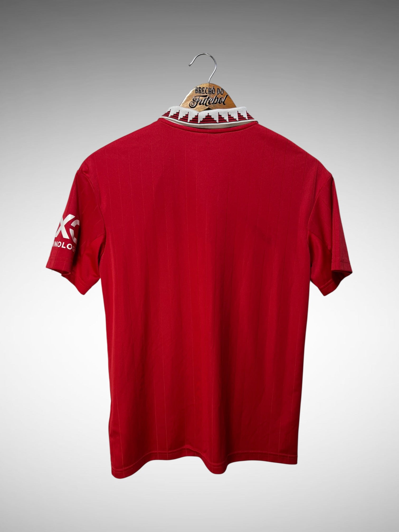 Manchester United 2022 Primeira Camisa Tam 14 anos Infantil.