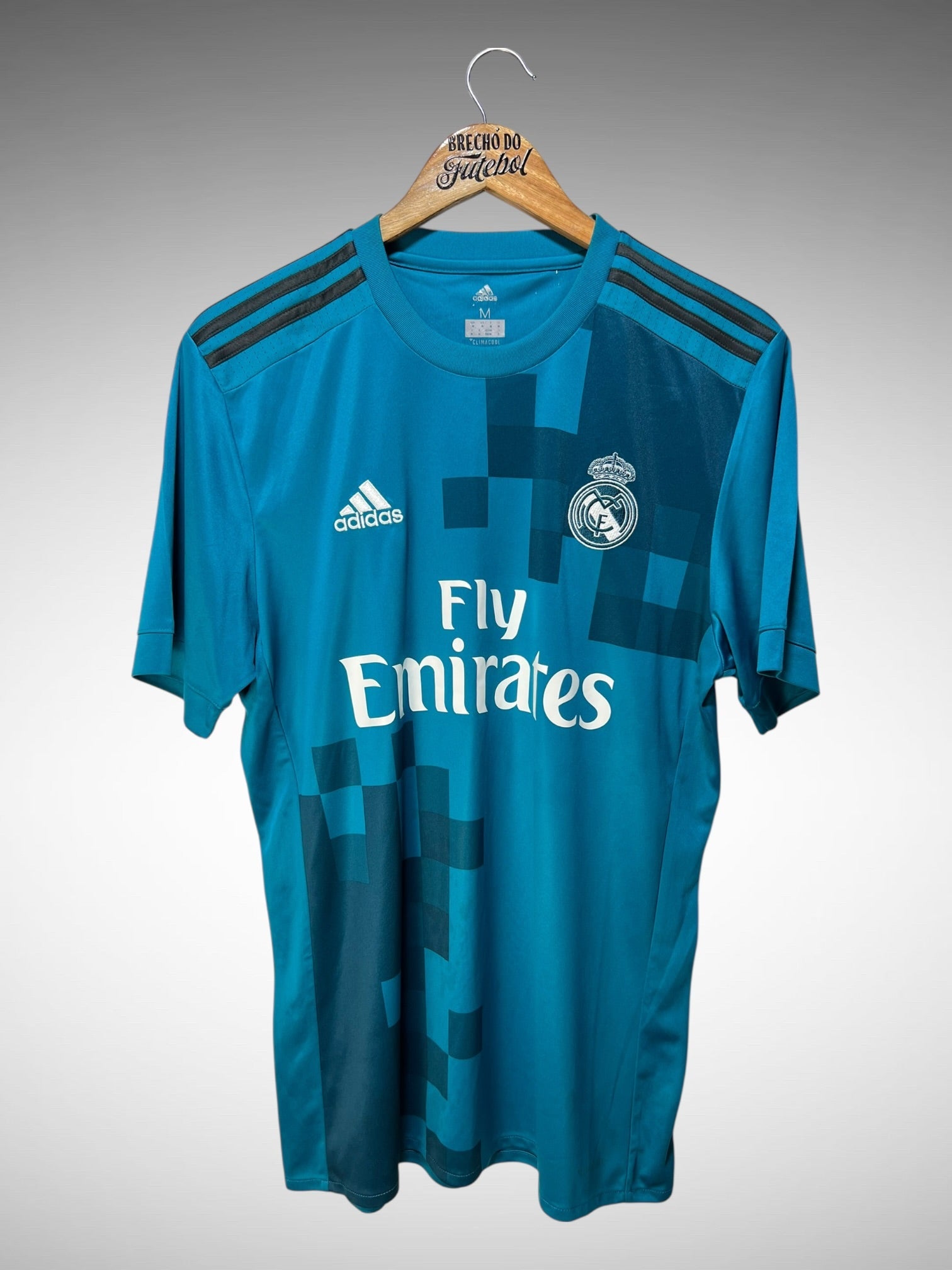 Real Madrid 2017 Terceira Camisa Tam M.