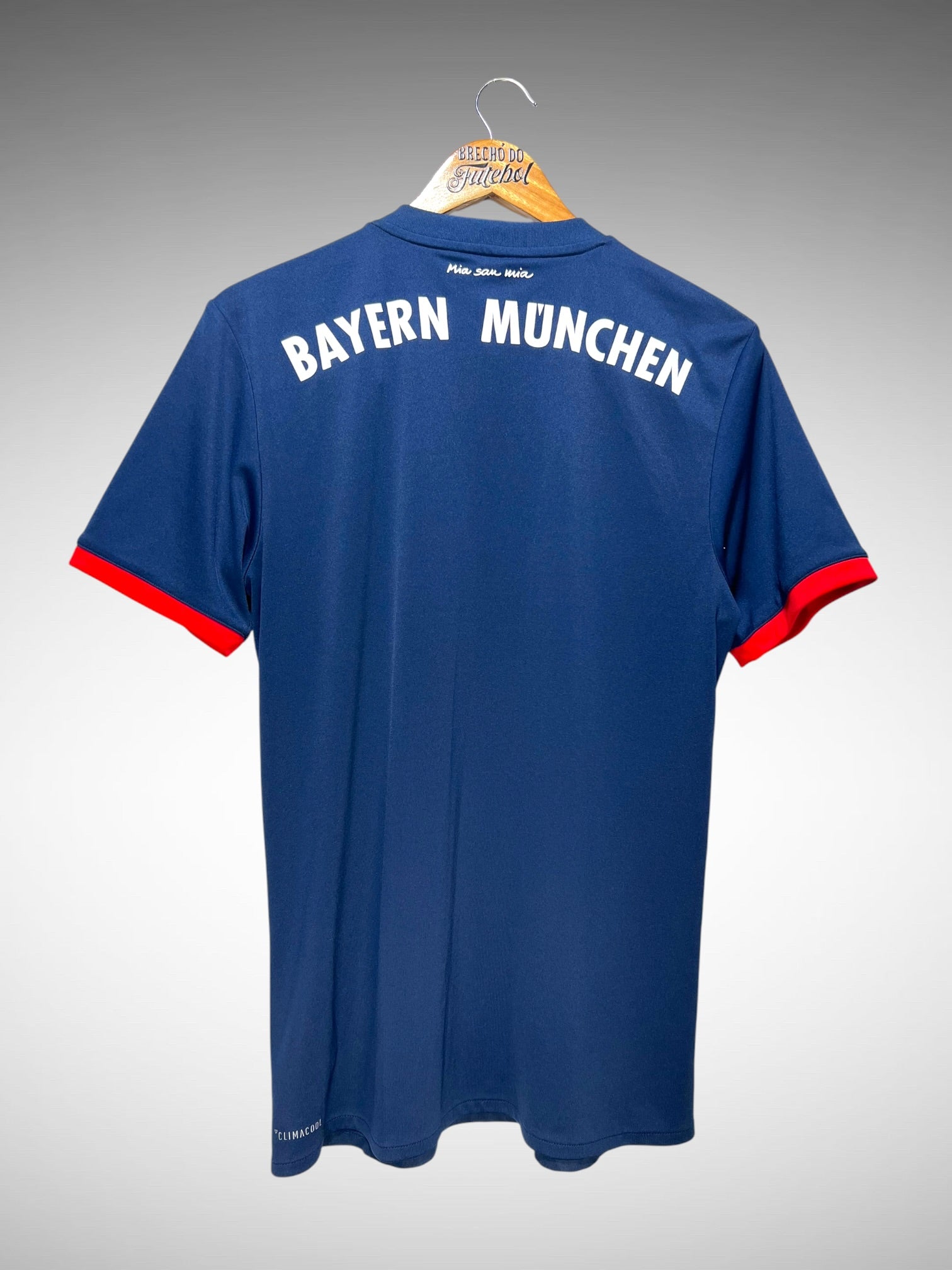 Bayern de Munique 2017 Segunda Camisa Tam P.